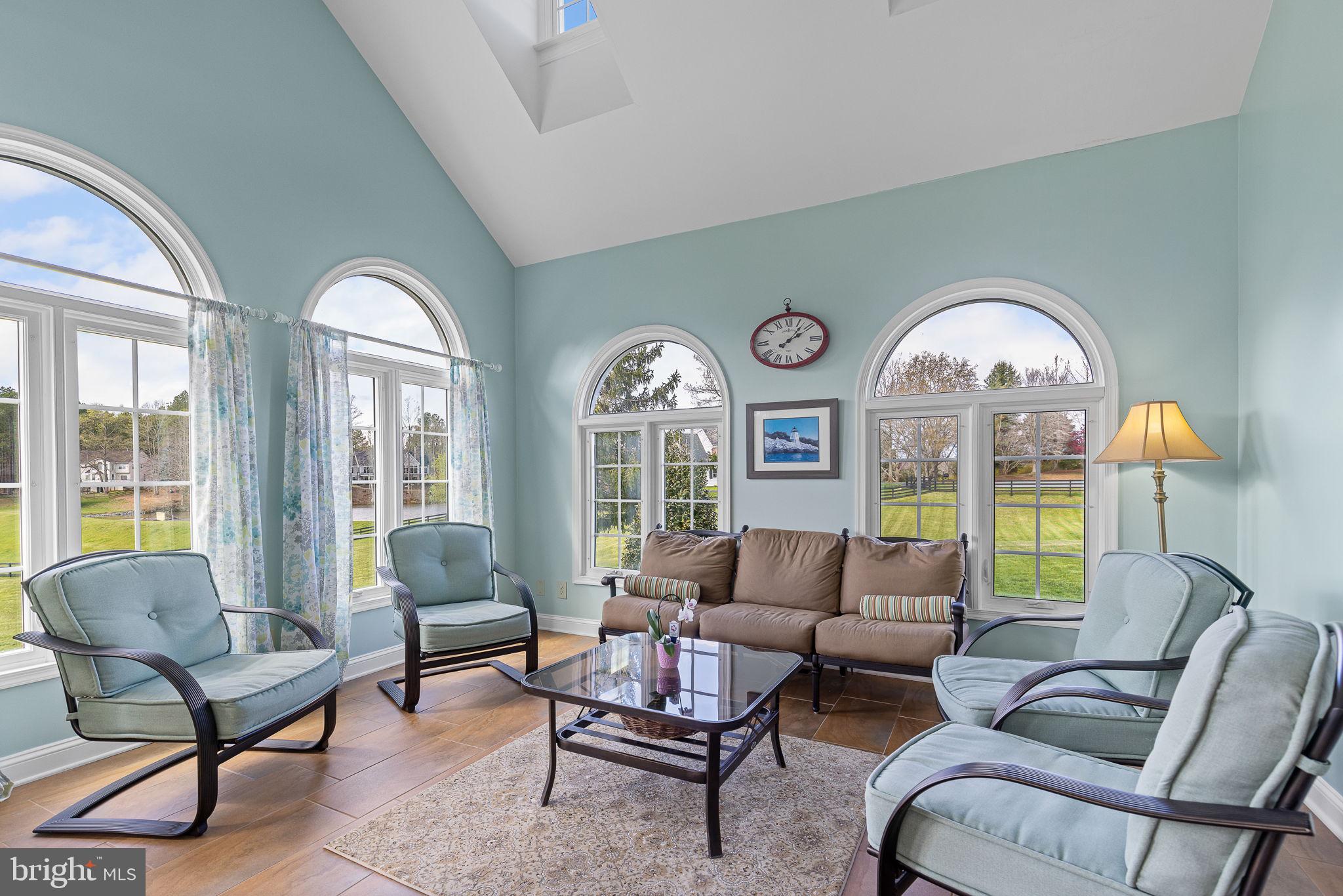 SEVEN LAKES - Residential