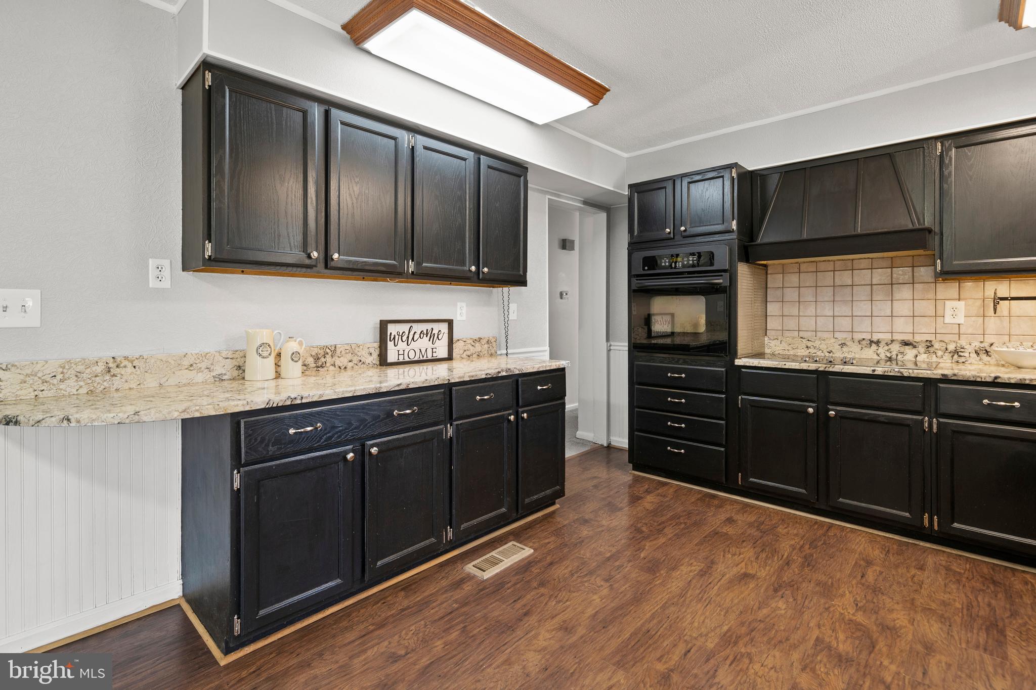 SINGING HILLS SUB - Residential