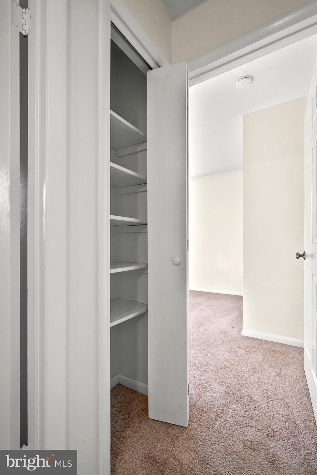 SINGING HILLS SUB - Residential