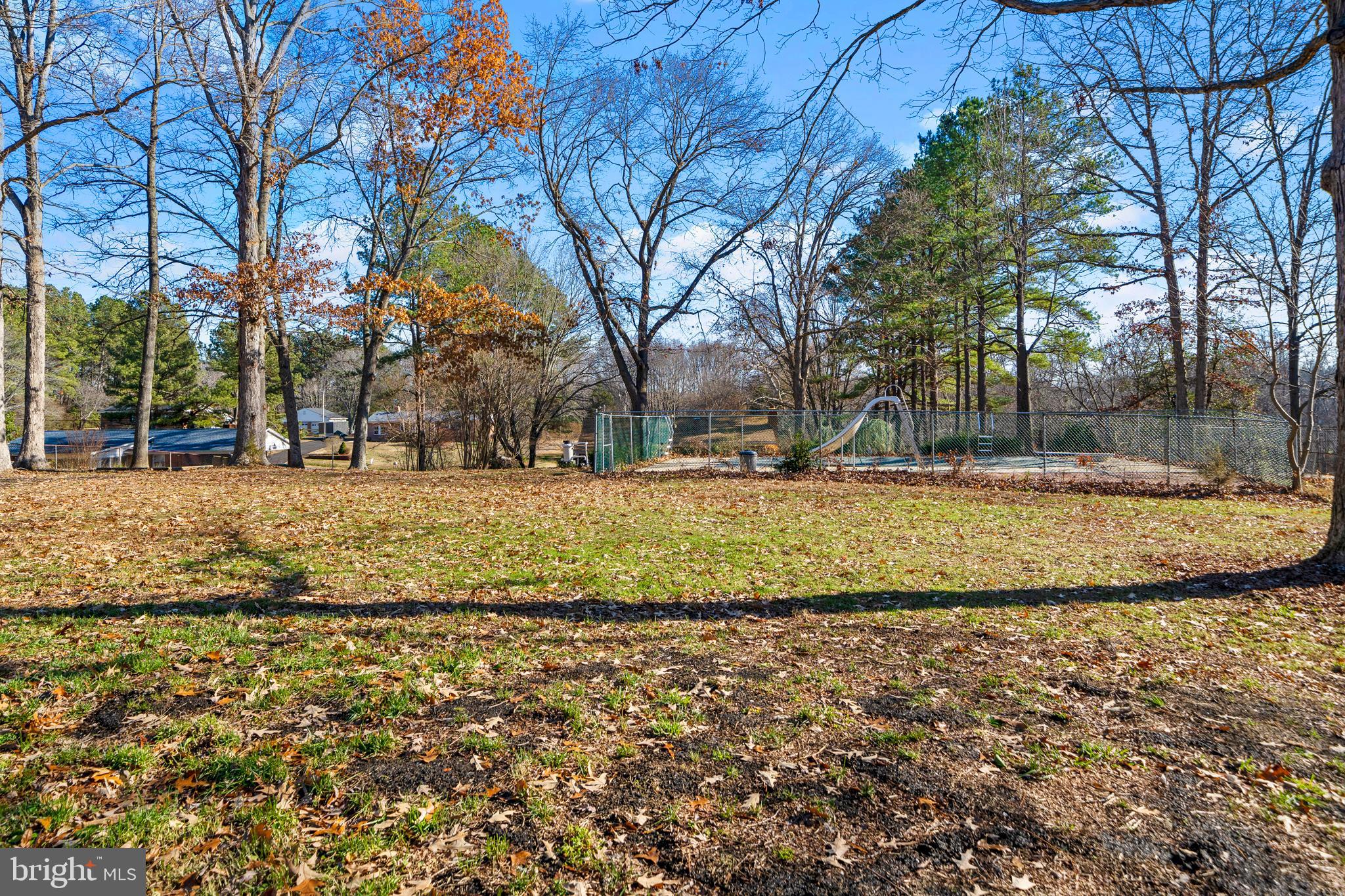 SINGING HILLS SUB - Residential
