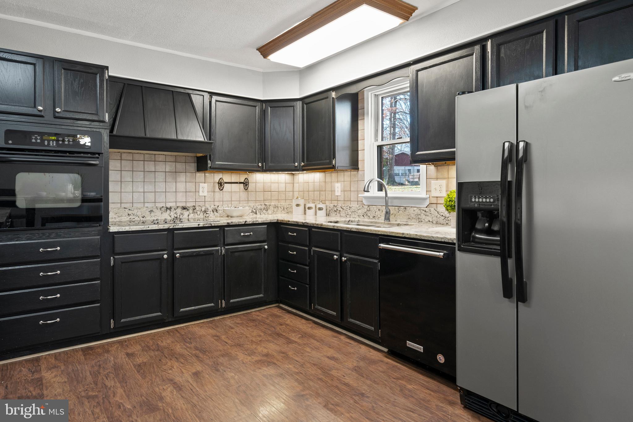 SINGING HILLS SUB - Residential