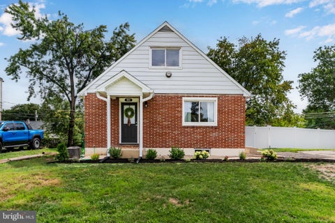 Homes For Sale - 343 S Sporting Hill Road<br/> Cumberland County, MECHANICSBURG, PA 17050