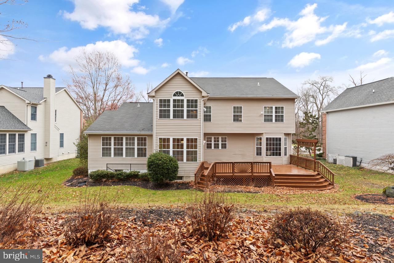 VINEYARD OAK - Residential
