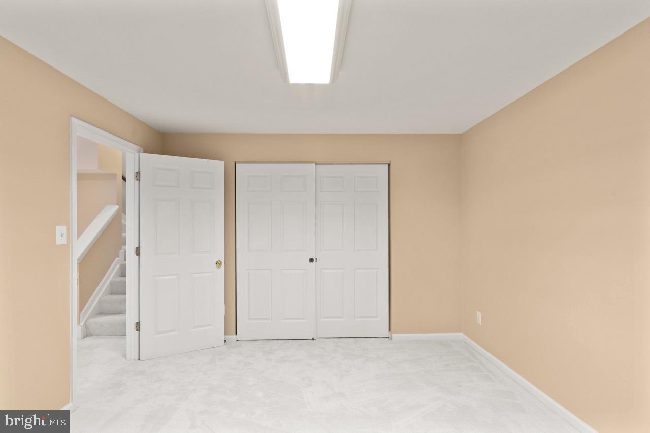 VINEYARD OAK - Residential
