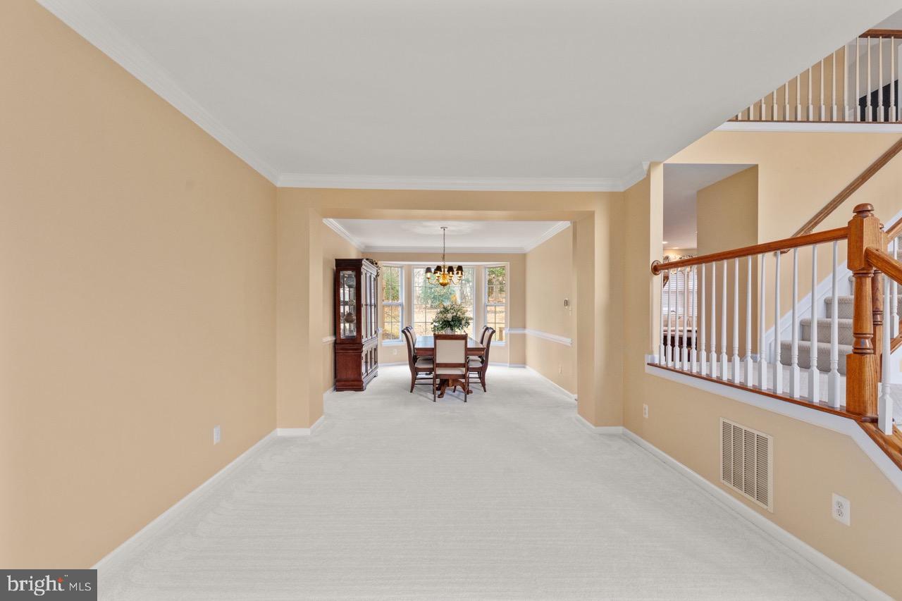 1006 DIAMOND OAKS COURT