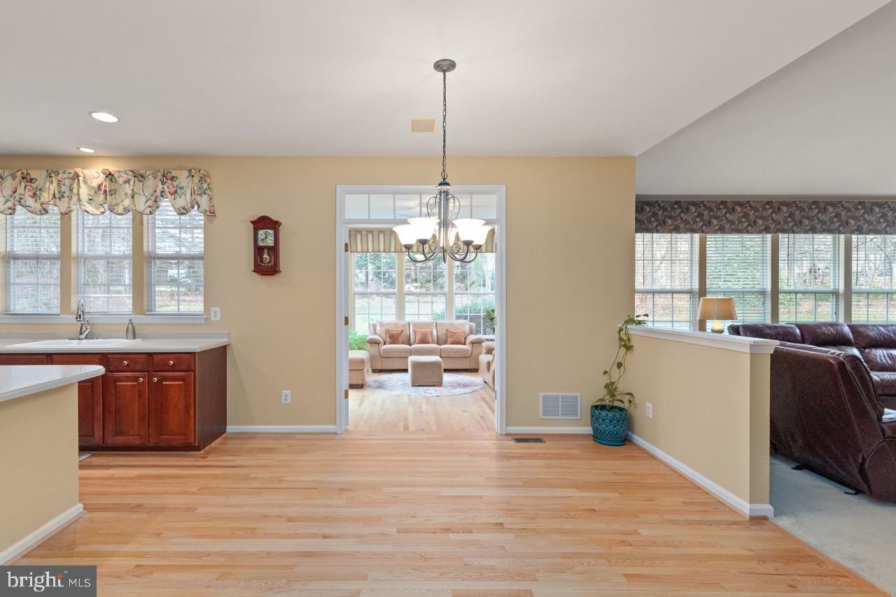 VINEYARD OAK - Residential