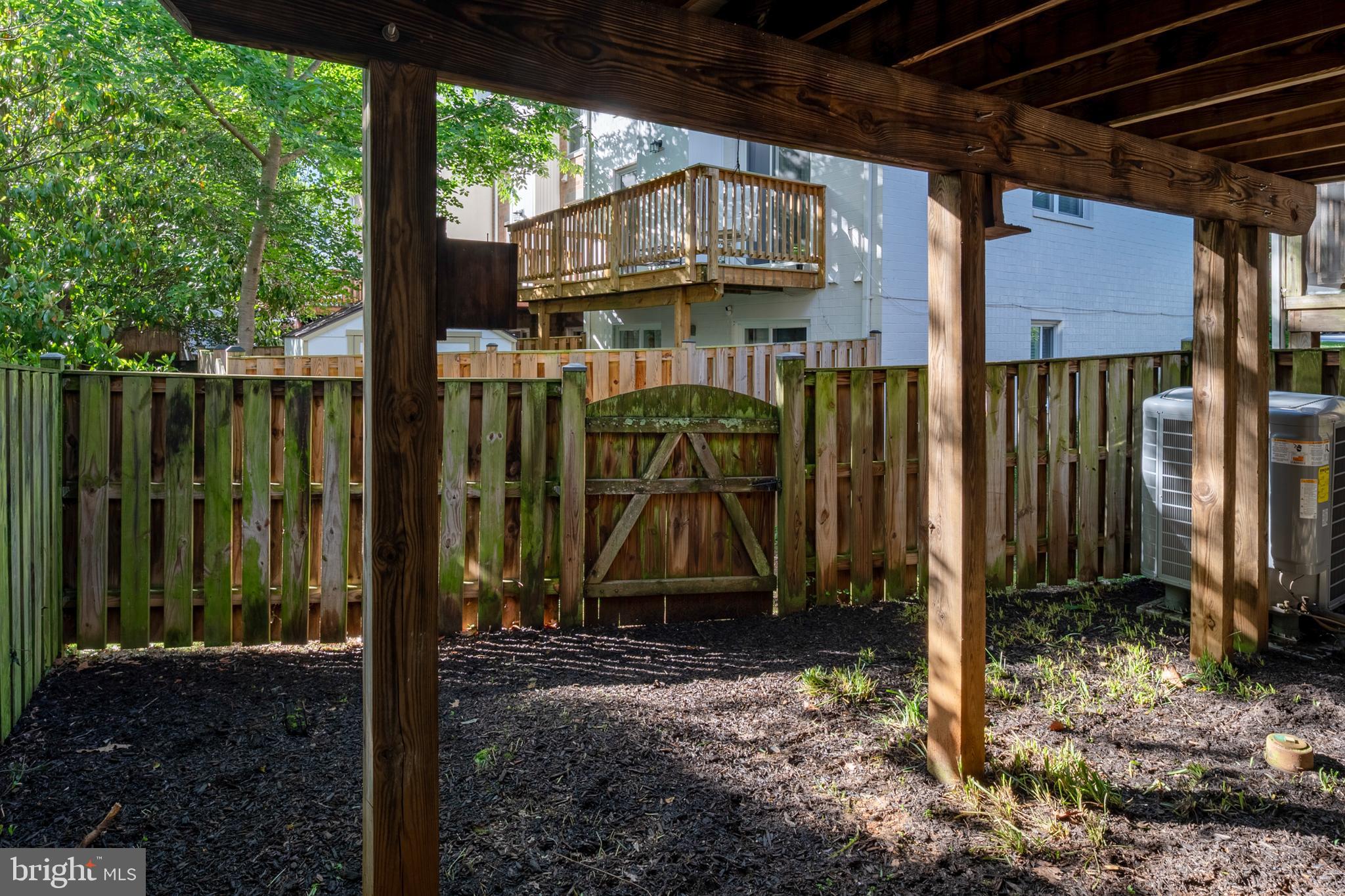 VILLAGE OF OWEN BROWN - Residential