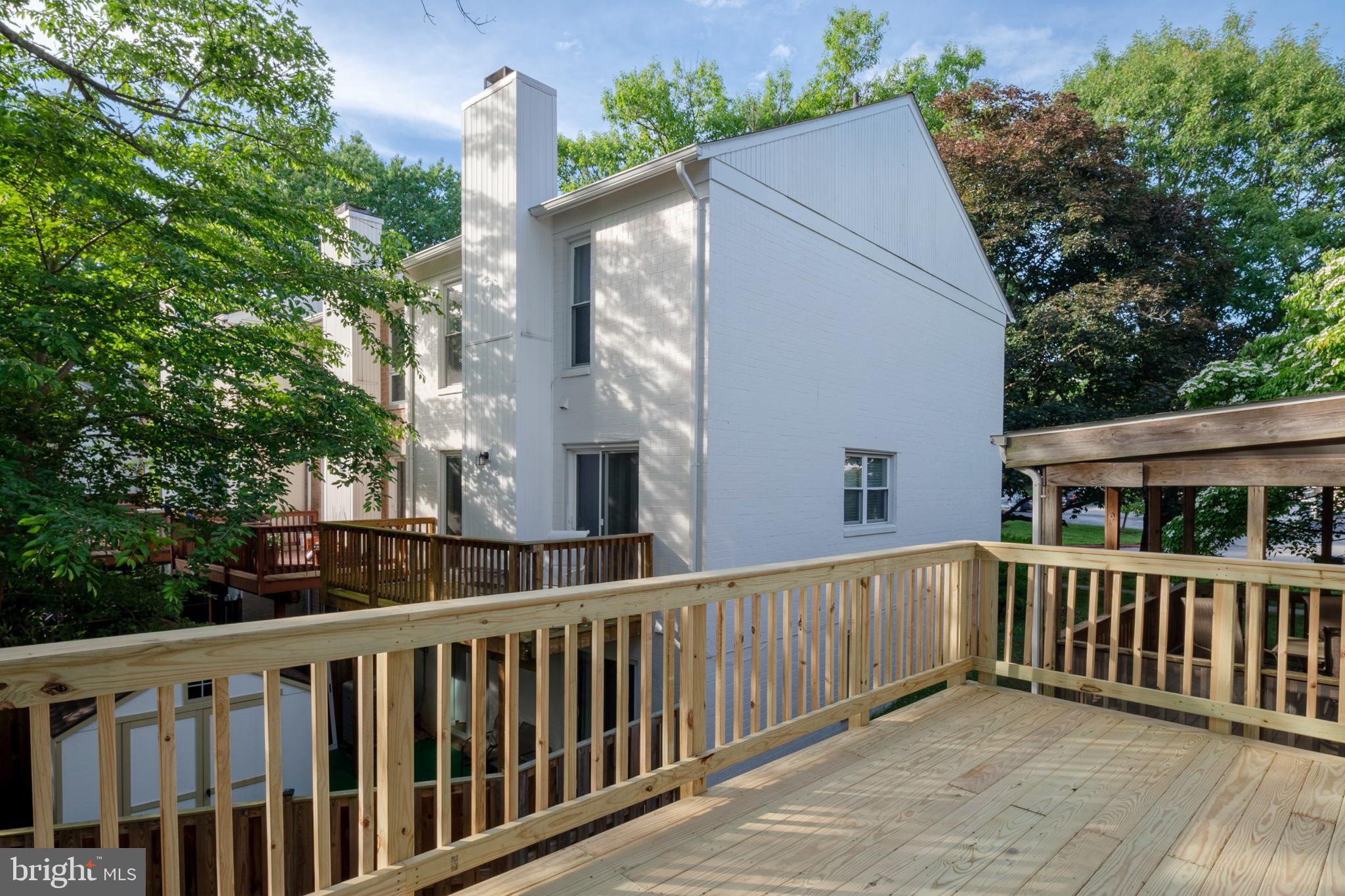 VILLAGE OF OWEN BROWN - Residential