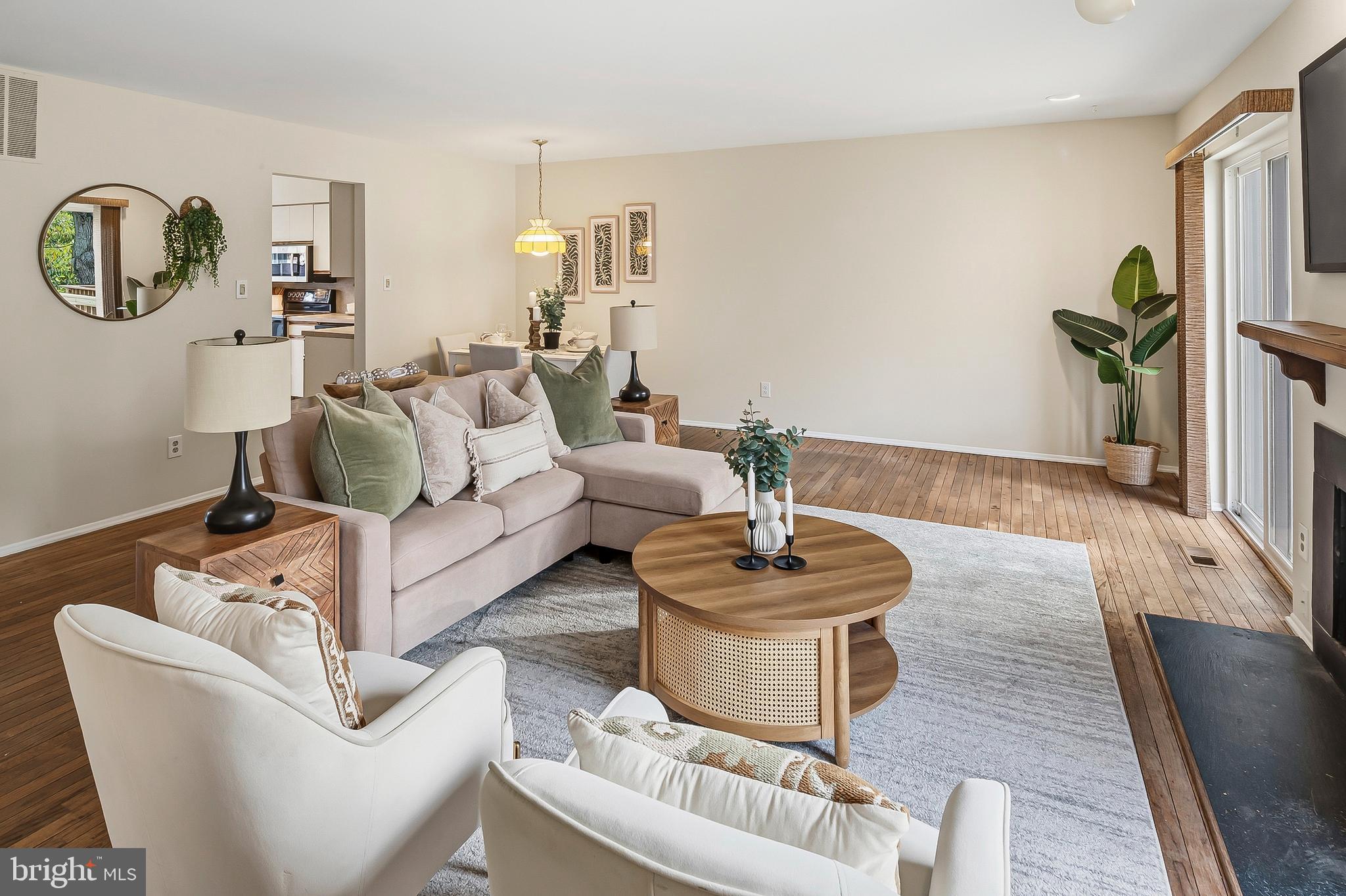 VILLAGE OF OWEN BROWN - Residential