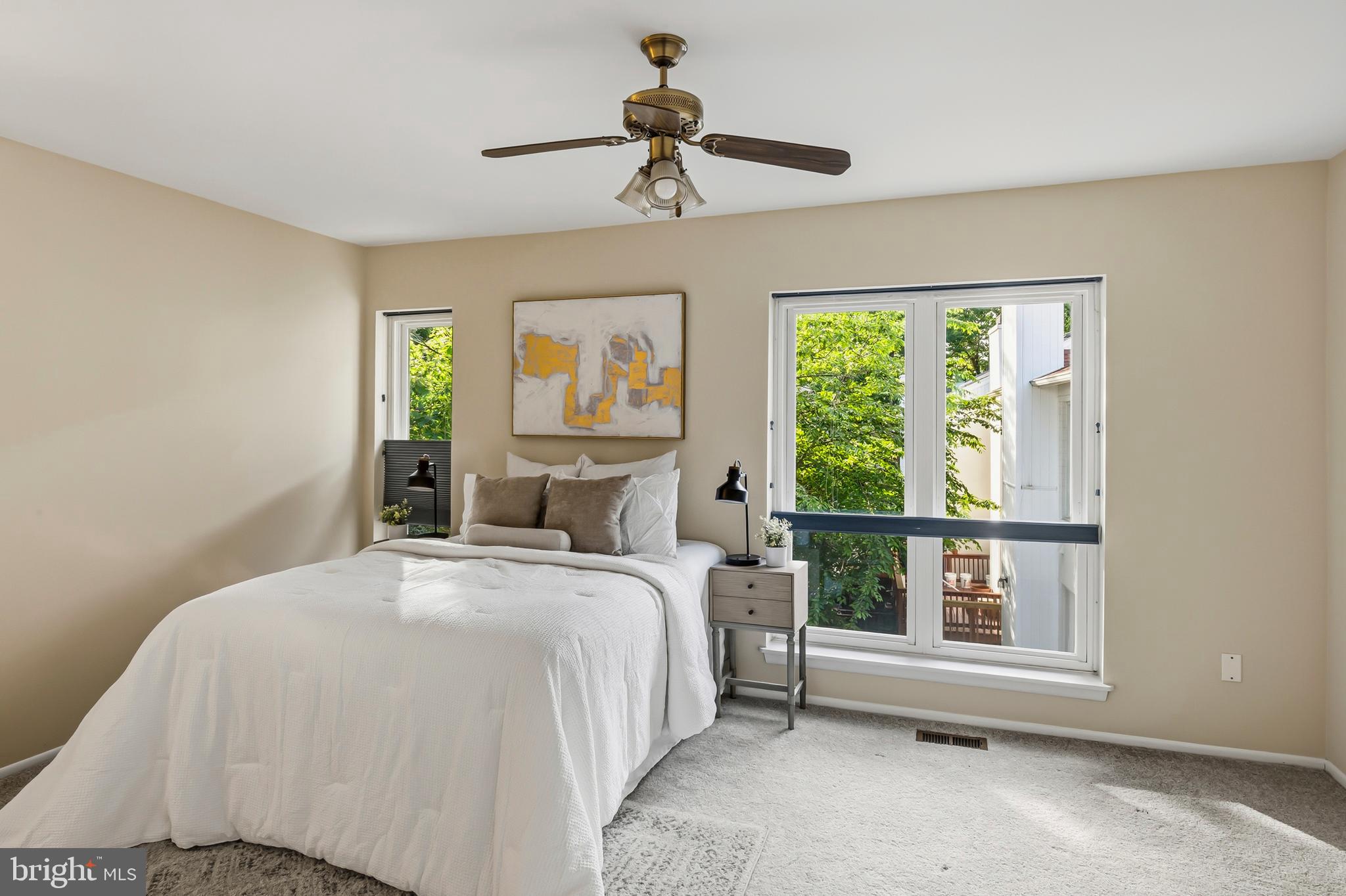 VILLAGE OF OWEN BROWN - Residential