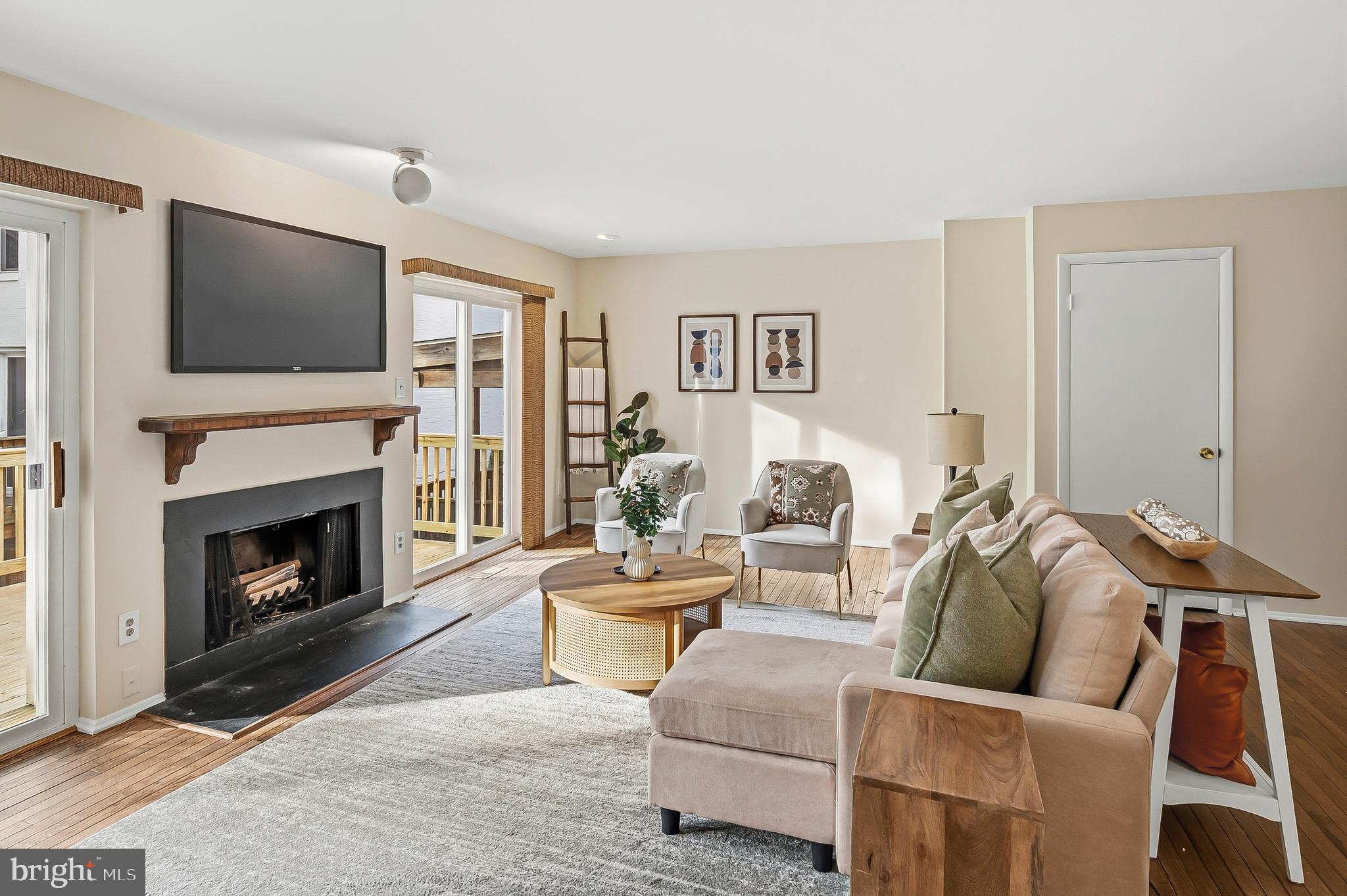 VILLAGE OF OWEN BROWN - Residential