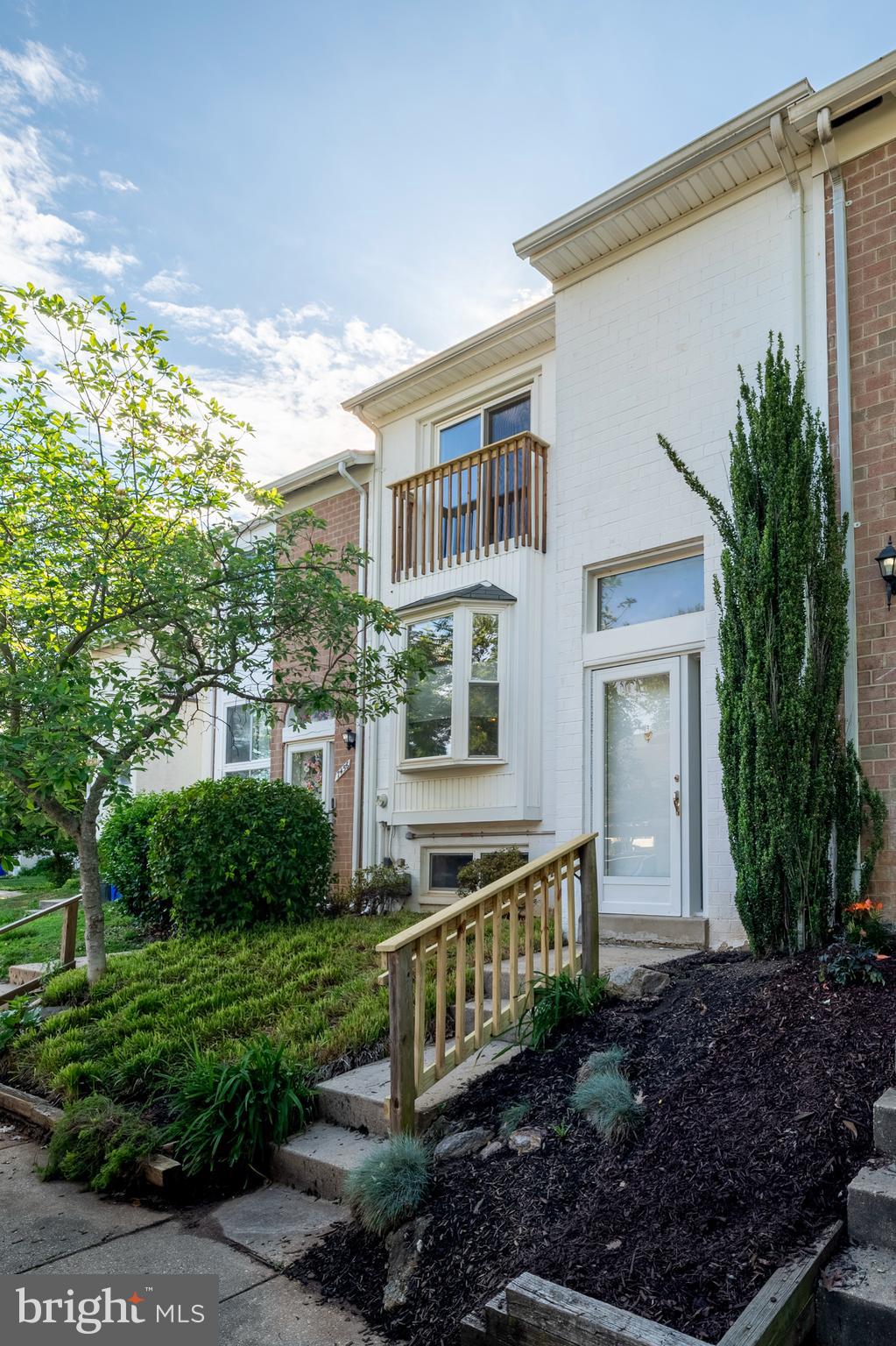 VILLAGE OF OWEN BROWN - Residential