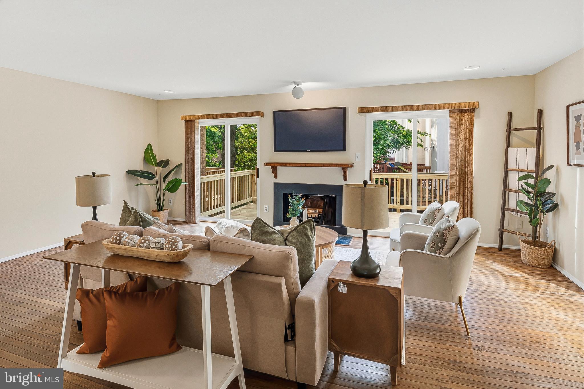 VILLAGE OF OWEN BROWN - Residential