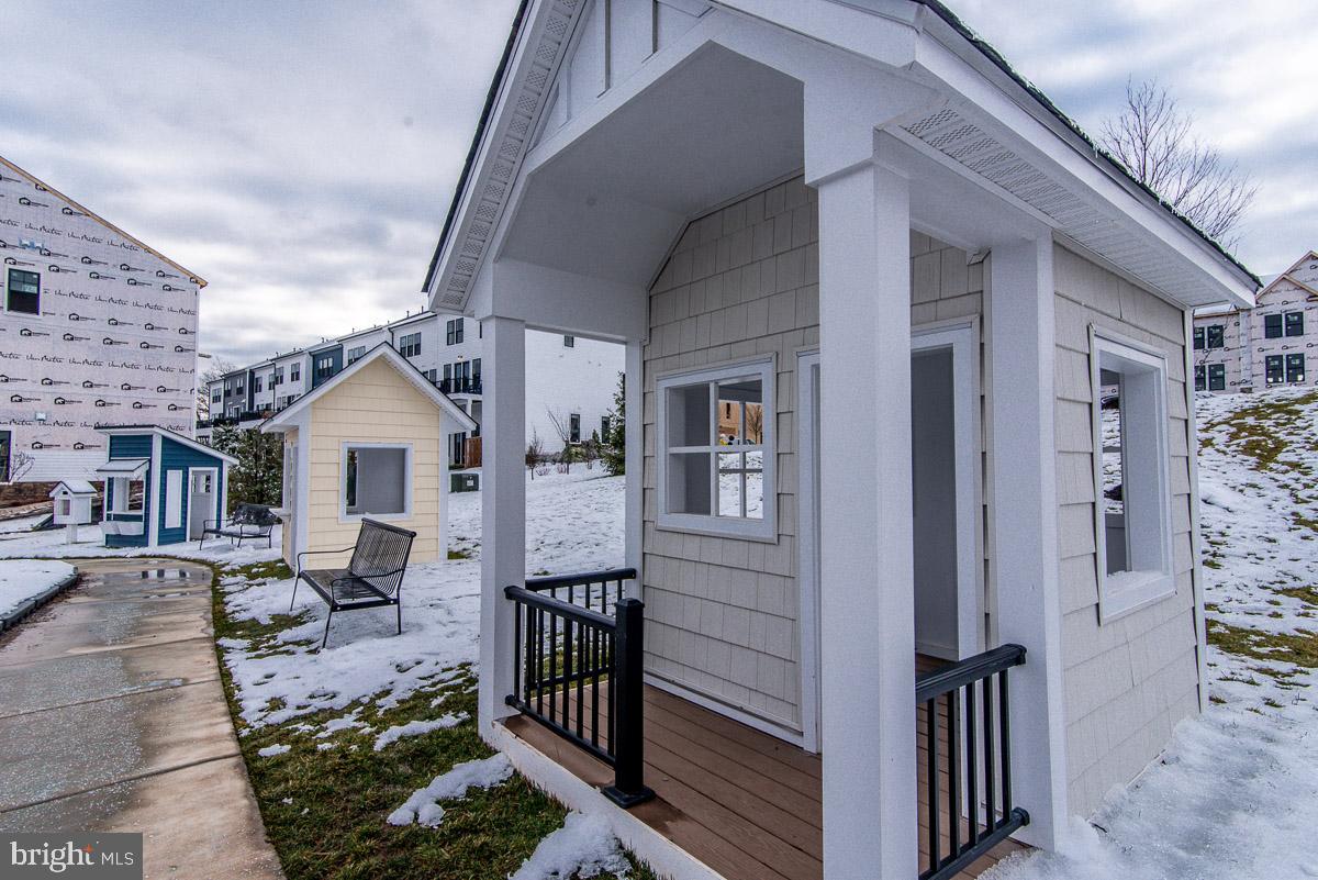 PROSPERITY PLAINS - Residential Lease