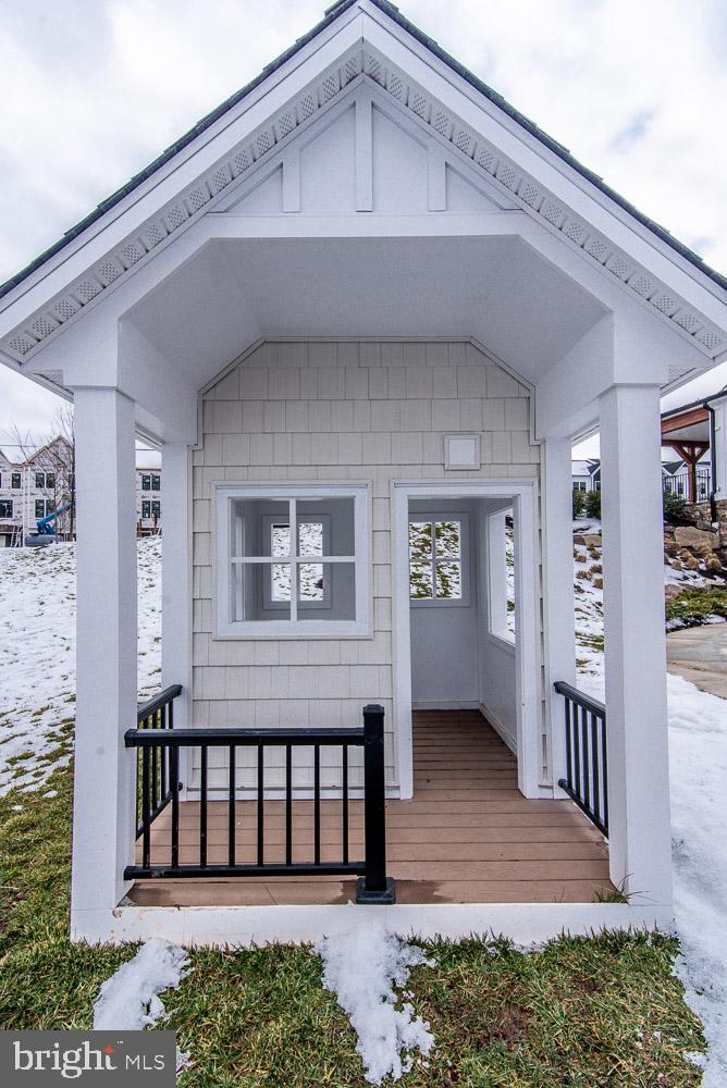 PROSPERITY PLAINS - Residential Lease