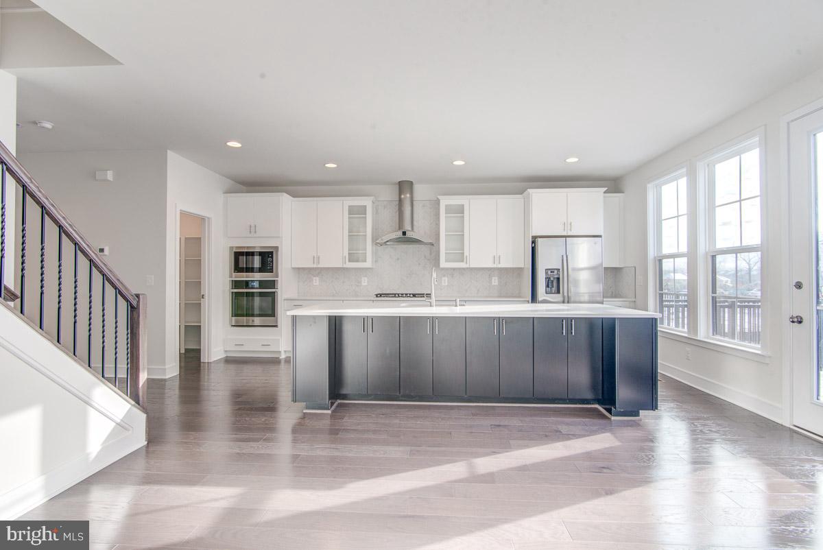 PROSPERITY PLAINS - Residential Lease