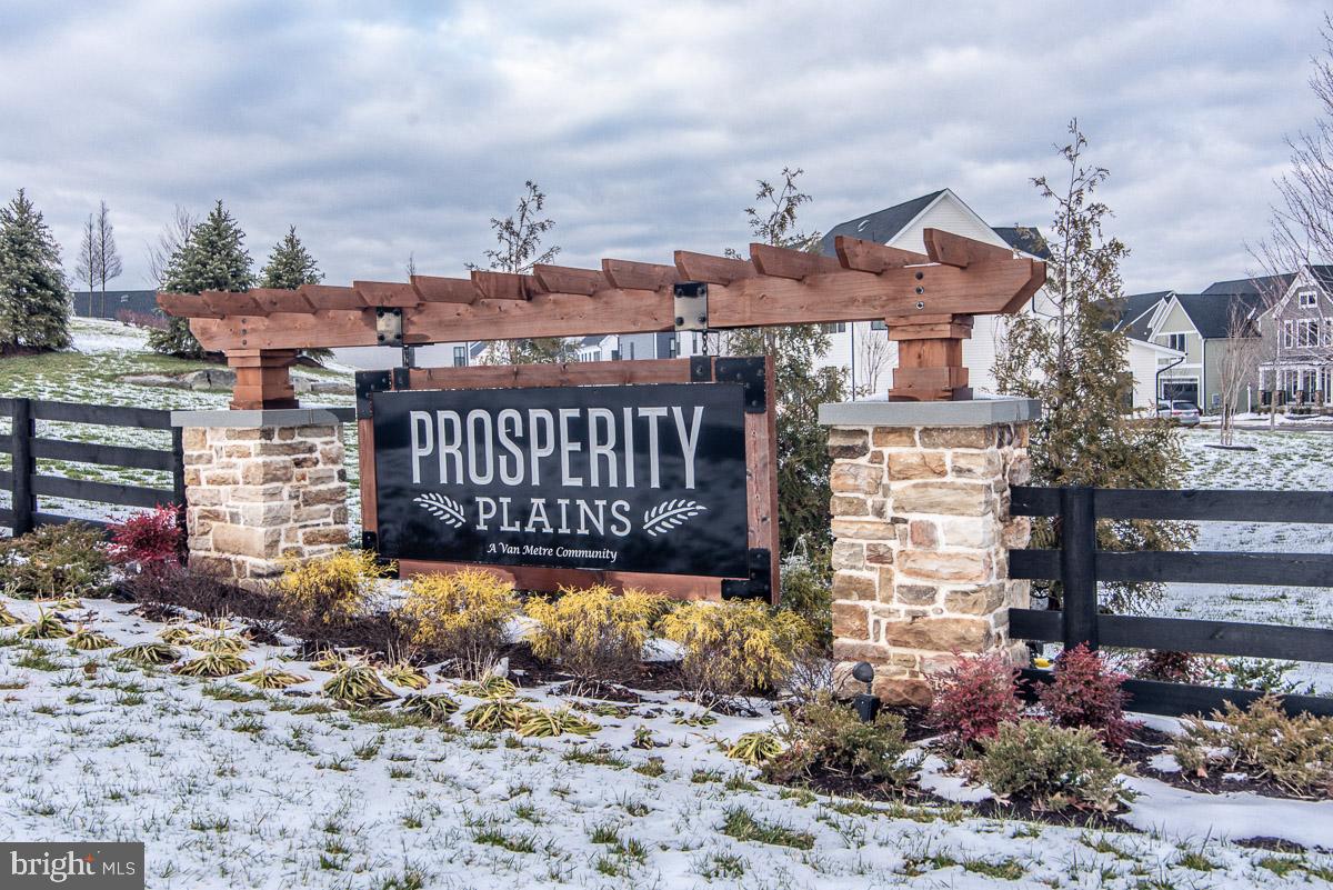 PROSPERITY PLAINS - Residential Lease