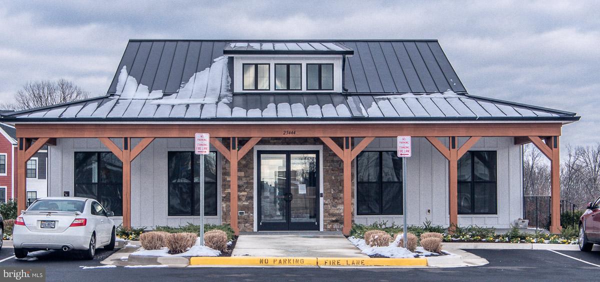 PROSPERITY PLAINS - Residential Lease