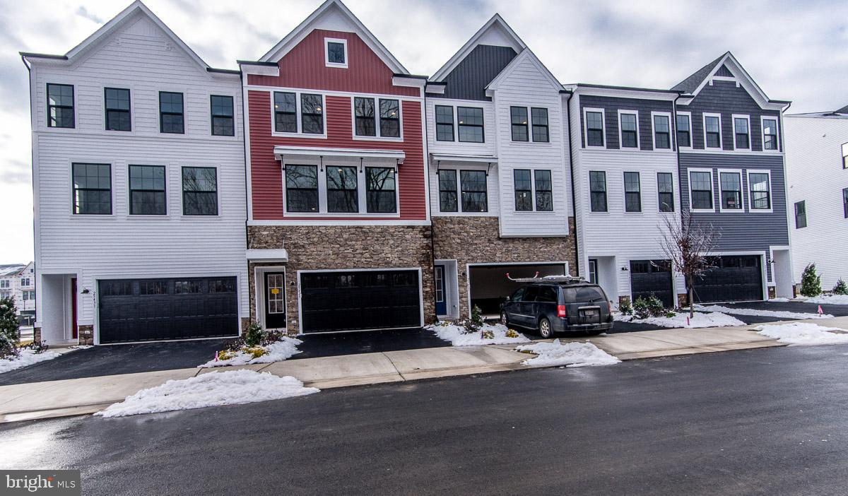 PROSPERITY PLAINS - Residential Lease