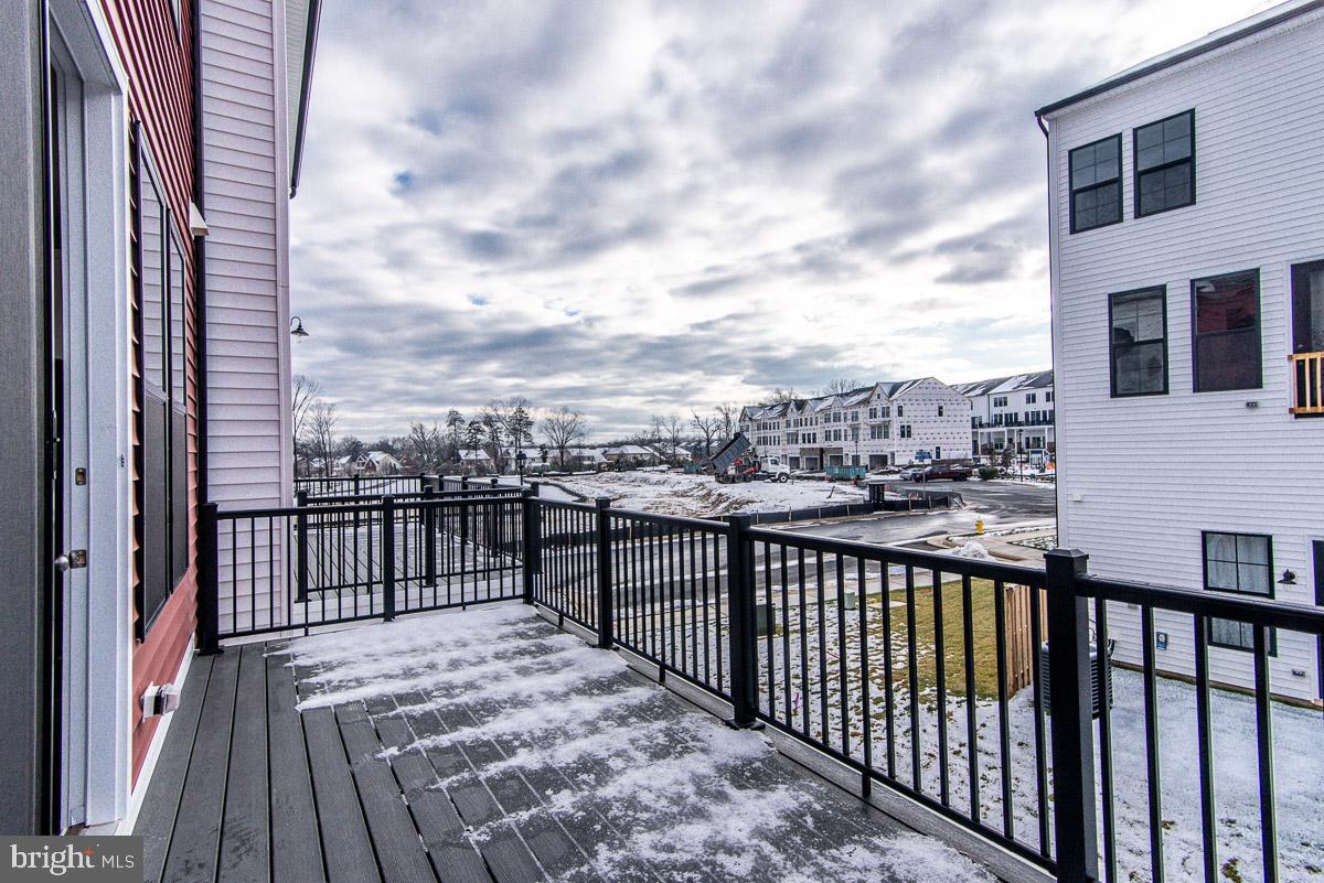 PROSPERITY PLAINS - Residential Lease