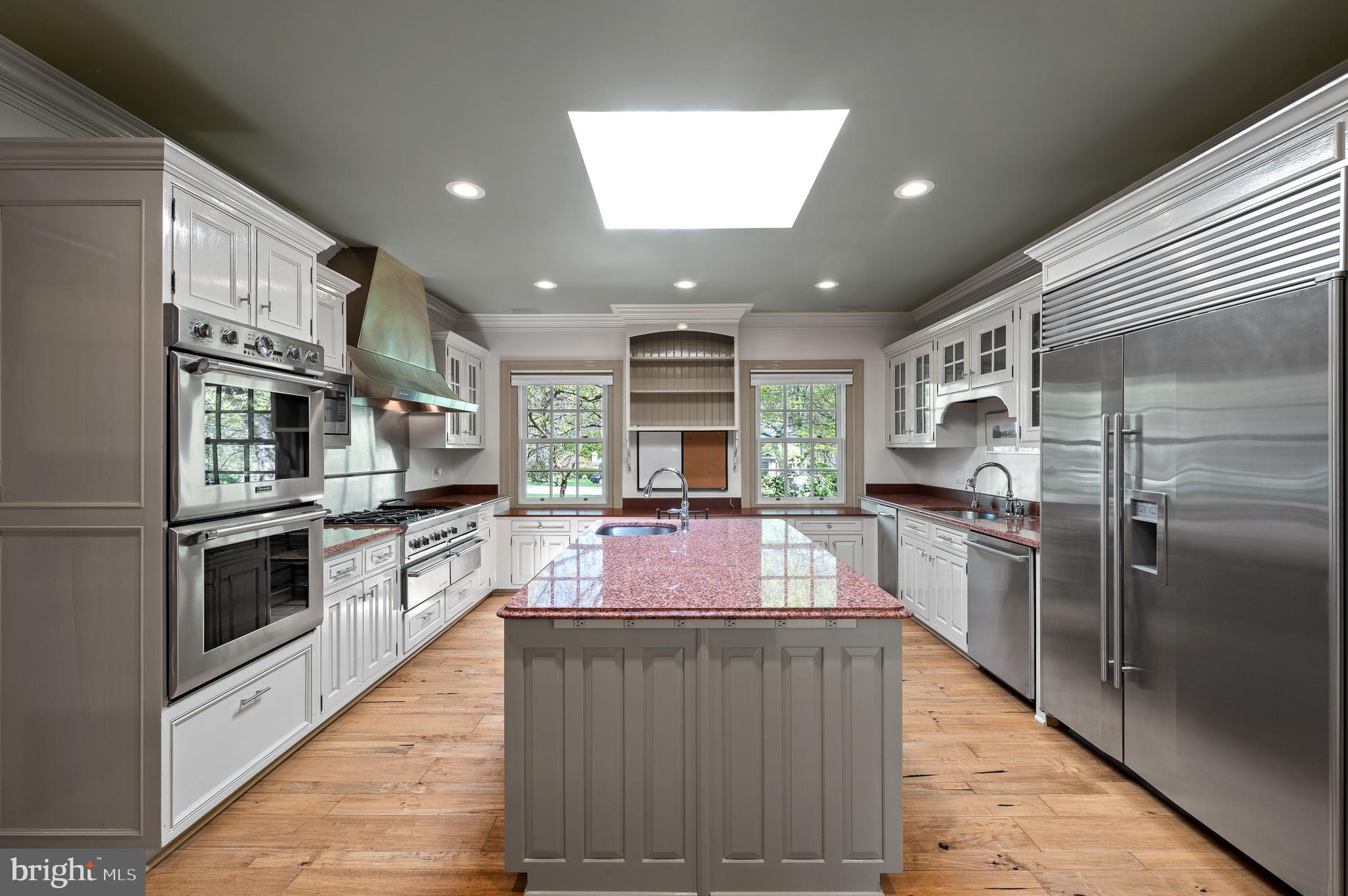 THE WOODS - Residential