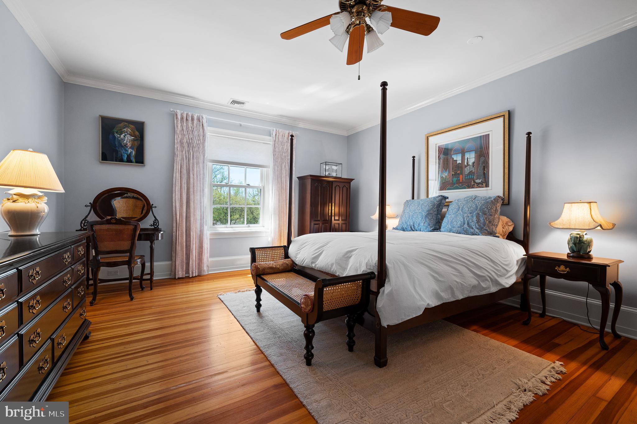 THE WOODS - Residential