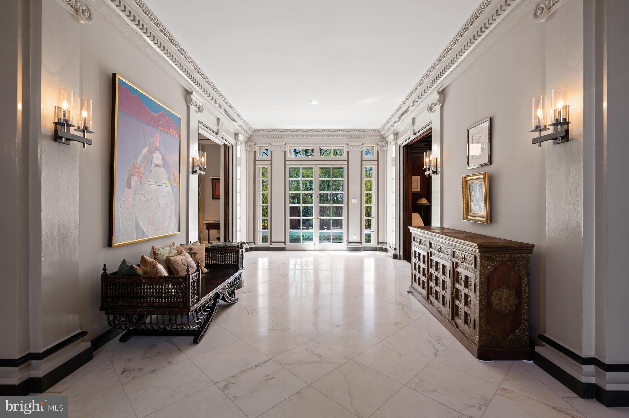 THE WOODS - Residential