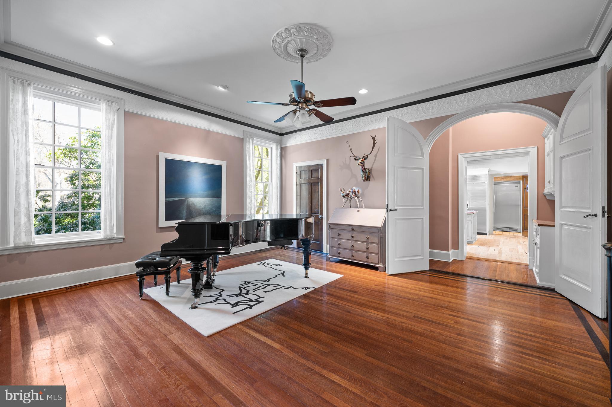 THE WOODS - Residential