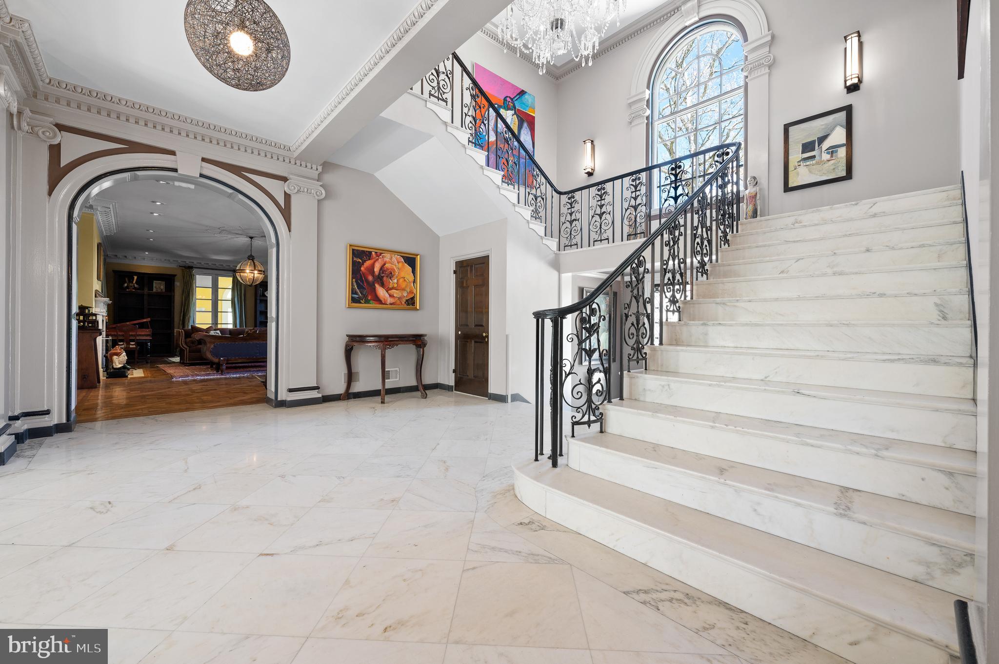 THE WOODS - Residential