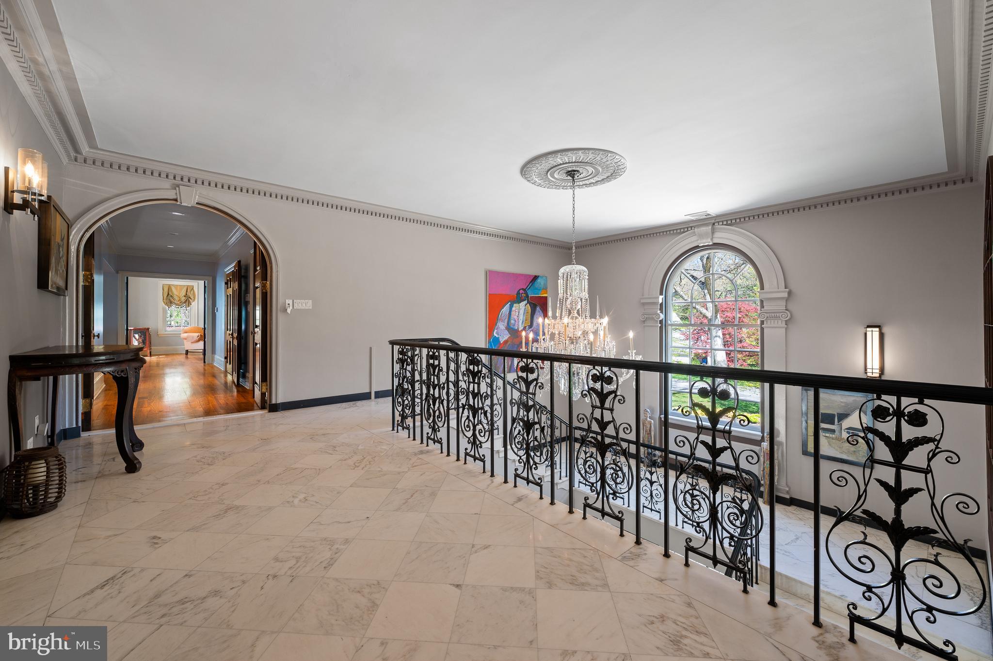 THE WOODS - Residential