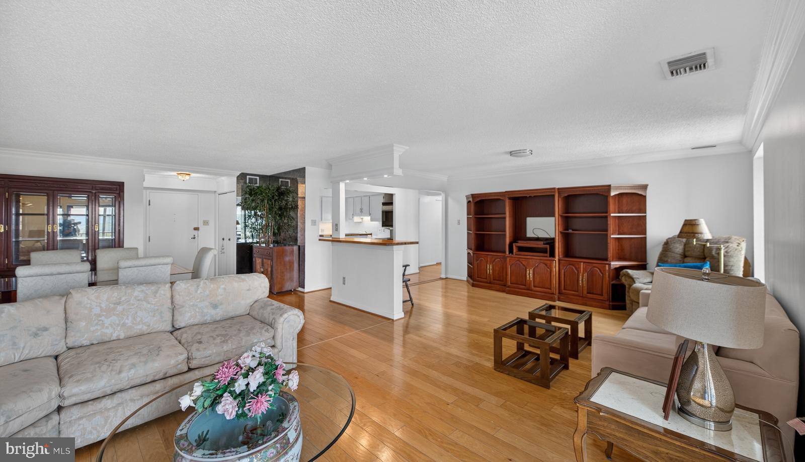 11105 VALLEY FORGE CIRCLE 1105