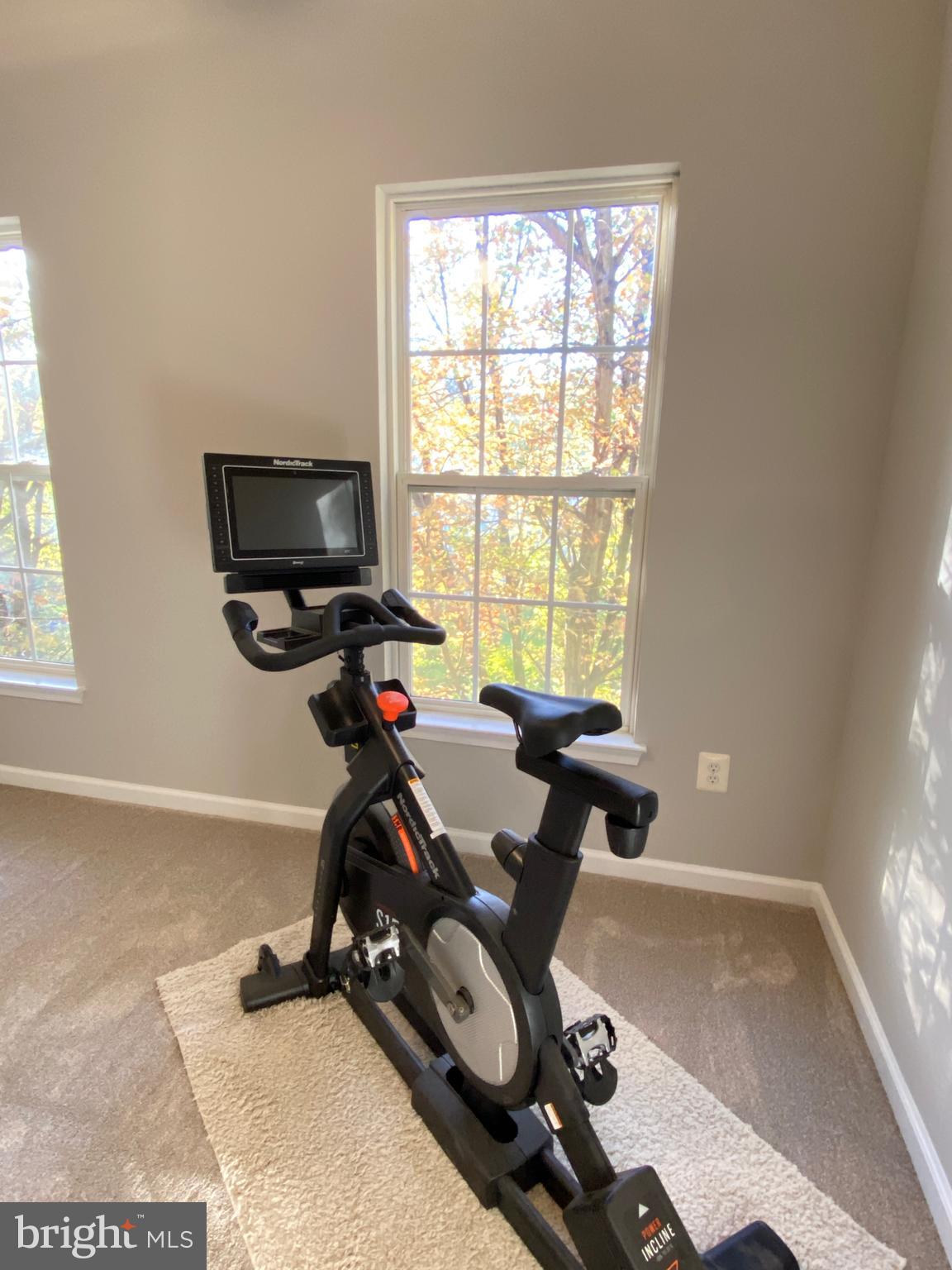 SPRING RIDGE - Residential