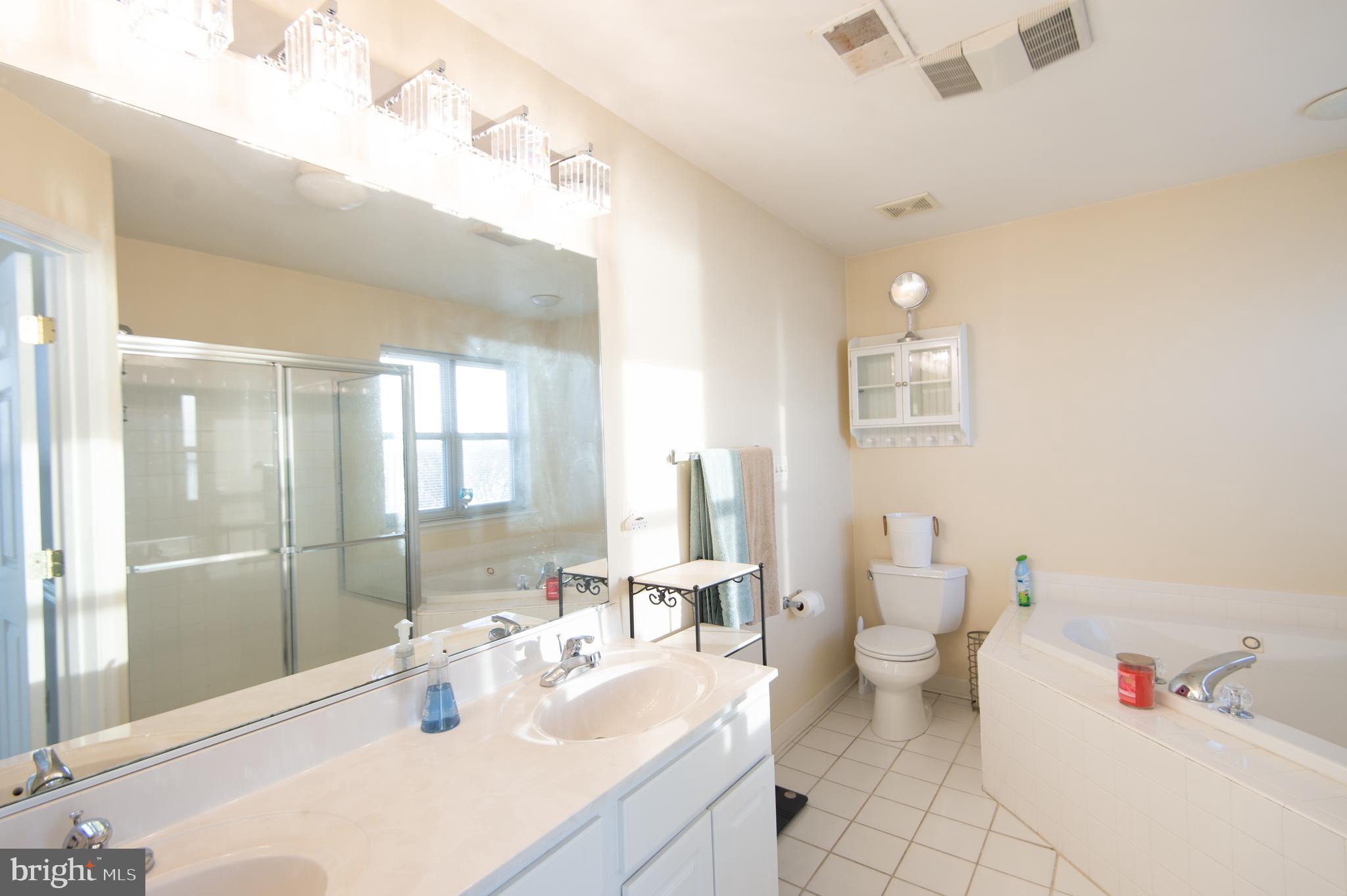 BAY CITY - Residential