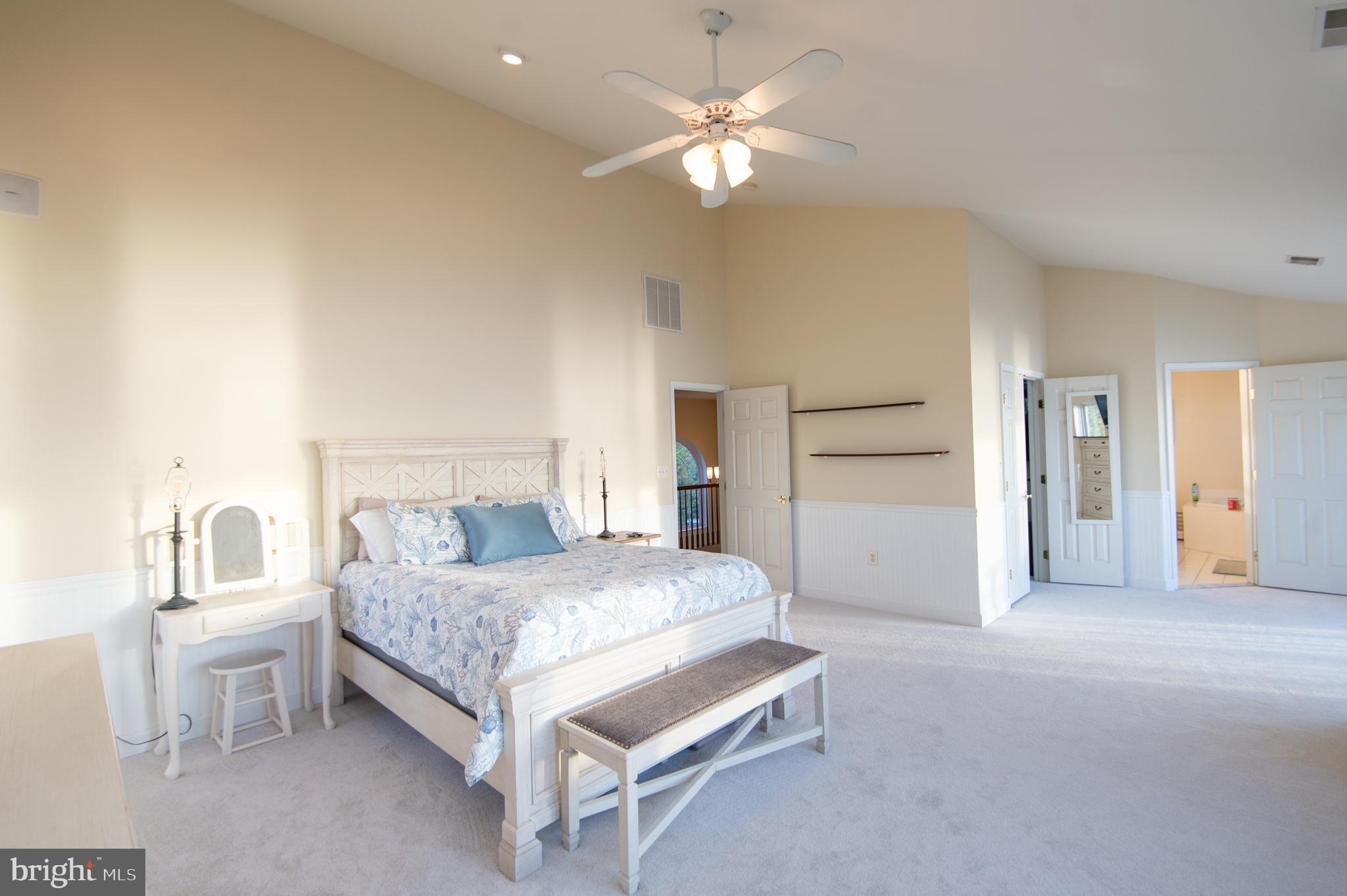 BAY CITY - Residential