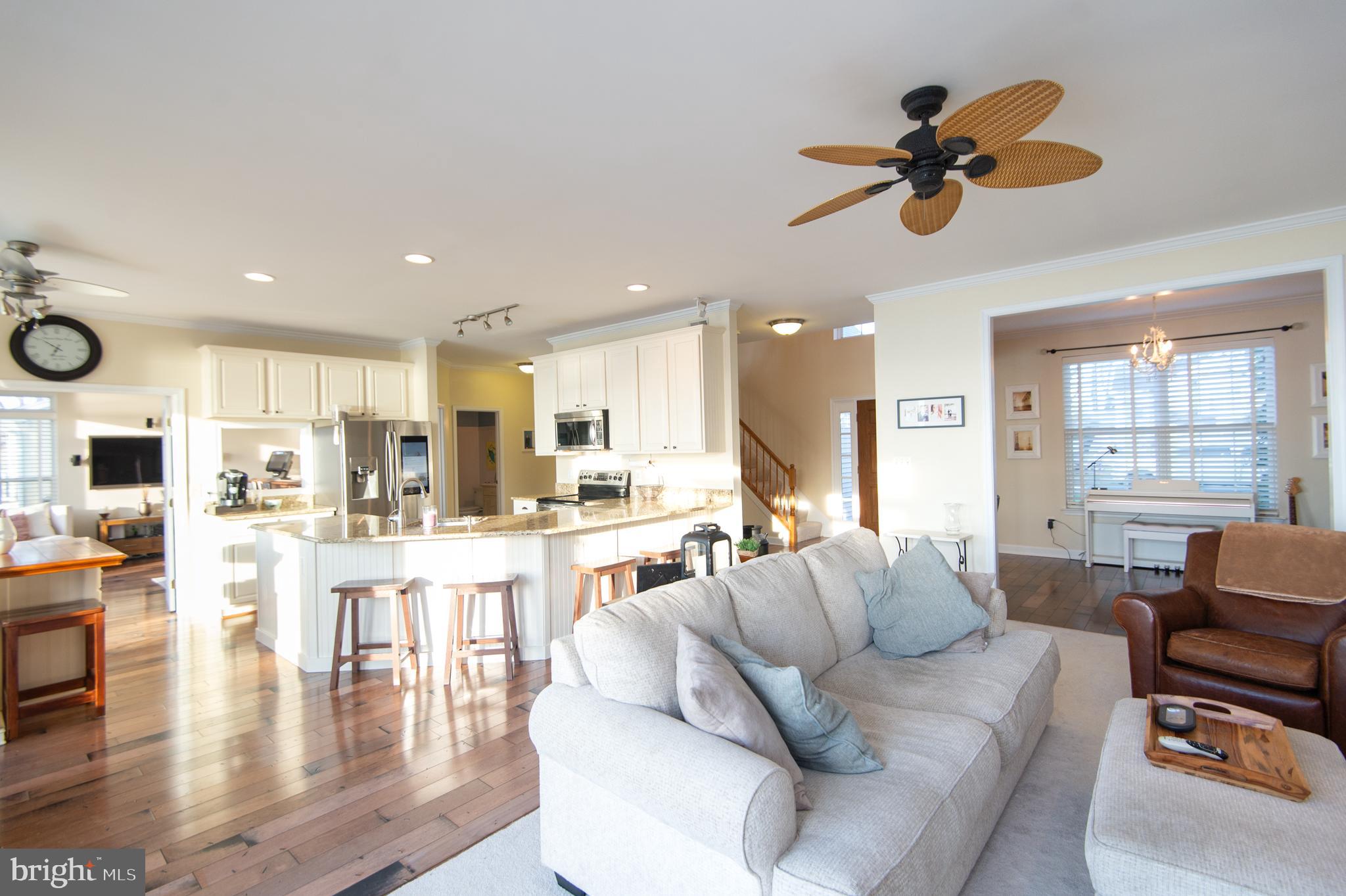 BAY CITY - Residential