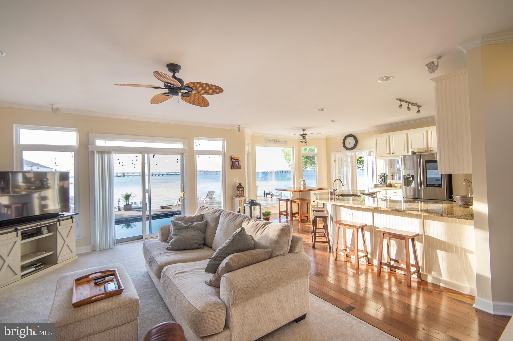 BAY CITY - Residential