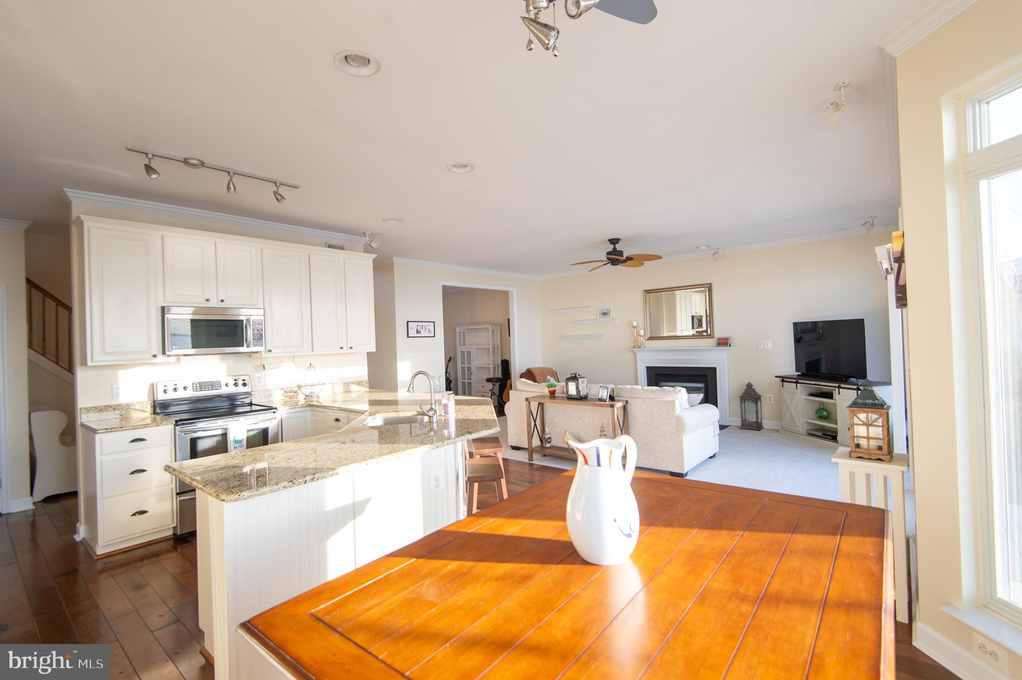 BAY CITY - Residential