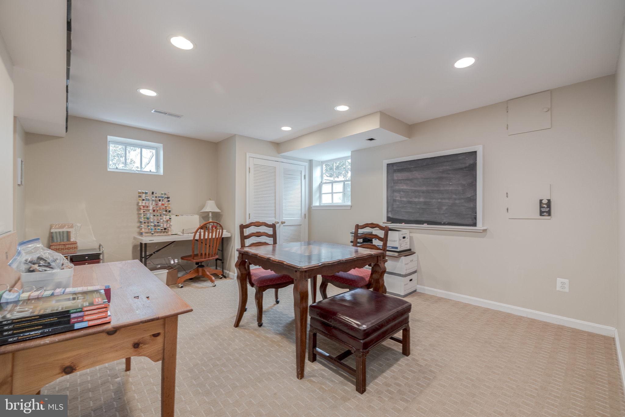 THE HAMLET - Residential