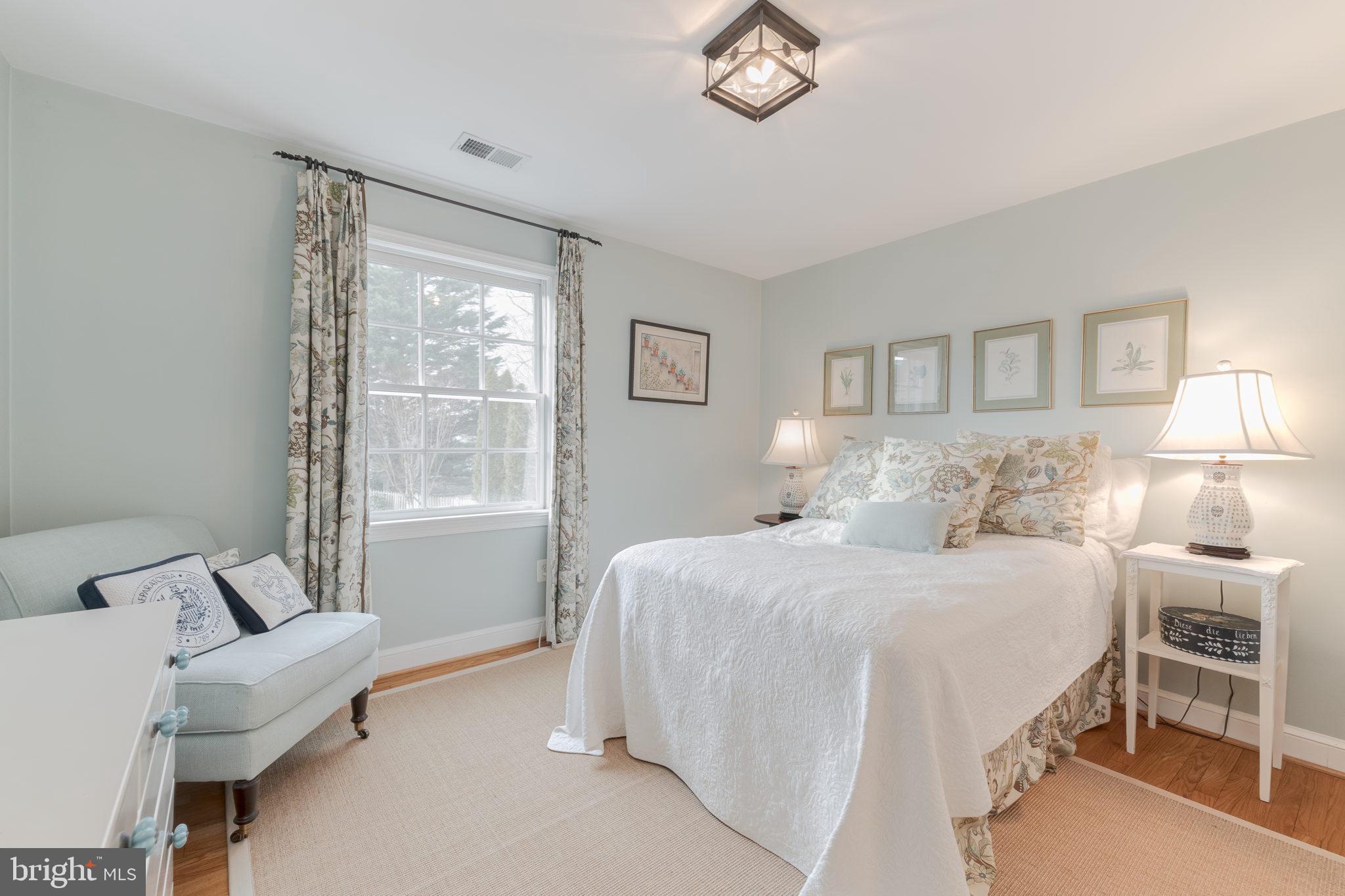 THE HAMLET - Residential