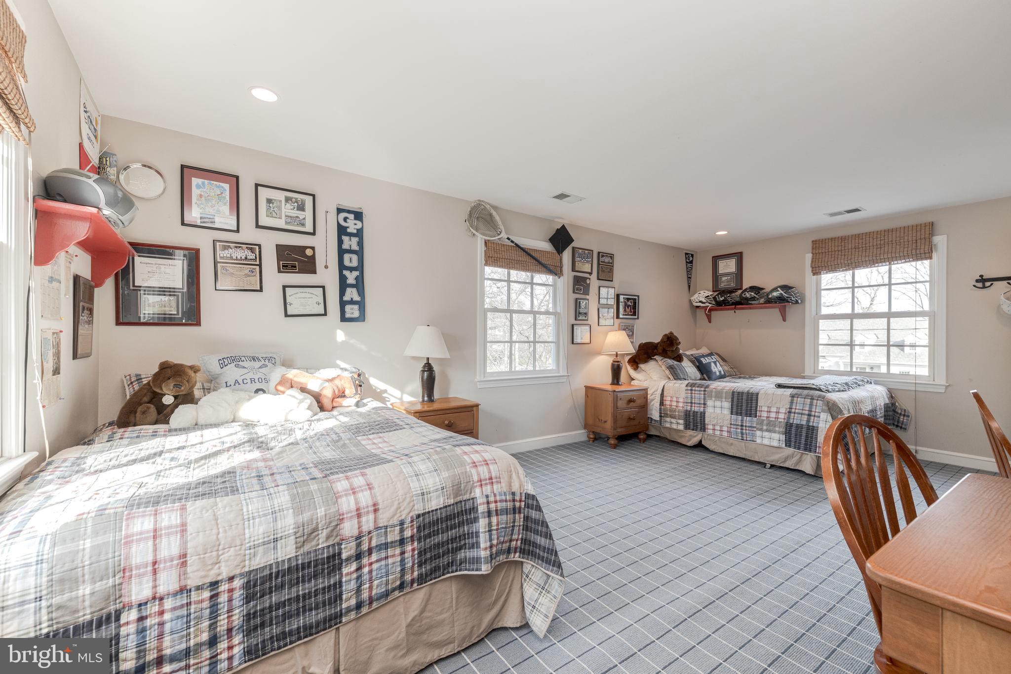 THE HAMLET - Residential