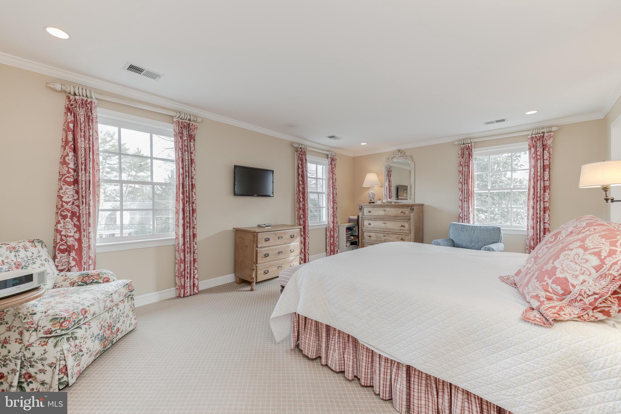 THE HAMLET - Residential