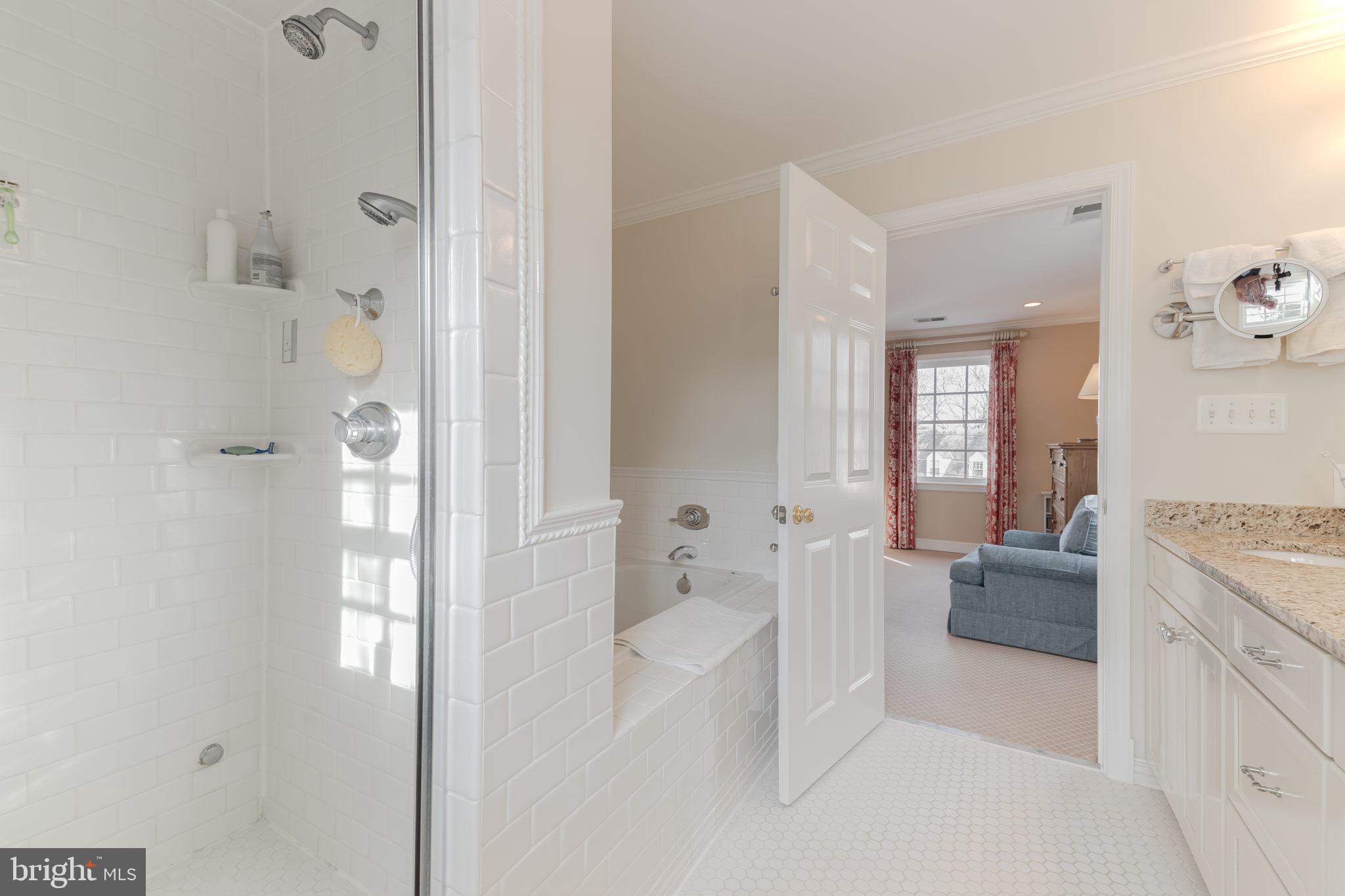 THE HAMLET - Residential