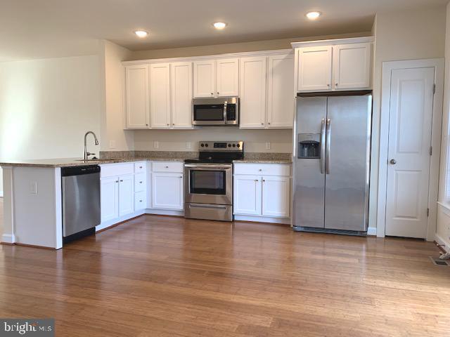 HEATHER HILLS - Residential Lease