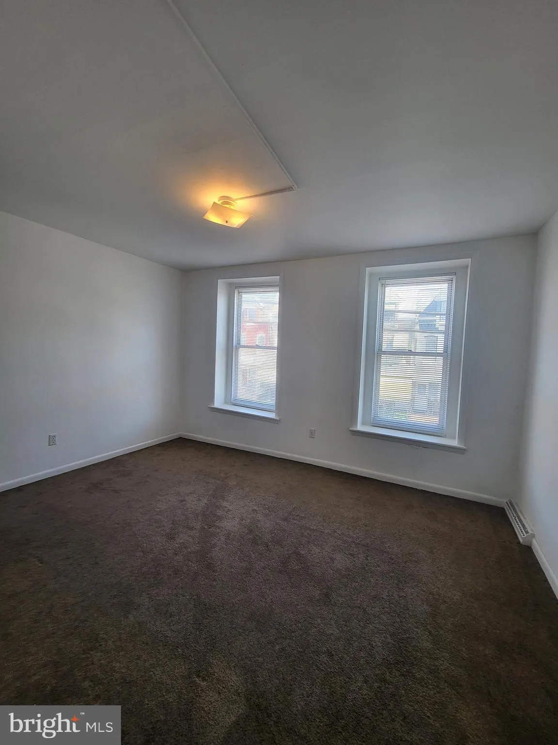 Reading, Pennsylvania 19604, United States, 3 Bedrooms Bedrooms, ,2 BathroomsBathrooms,Residential,Active,97707