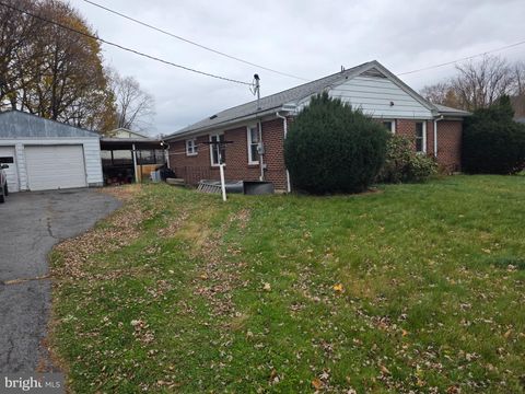 117 SHRINEVIEW AVENUE BOALSBURG PA 16827