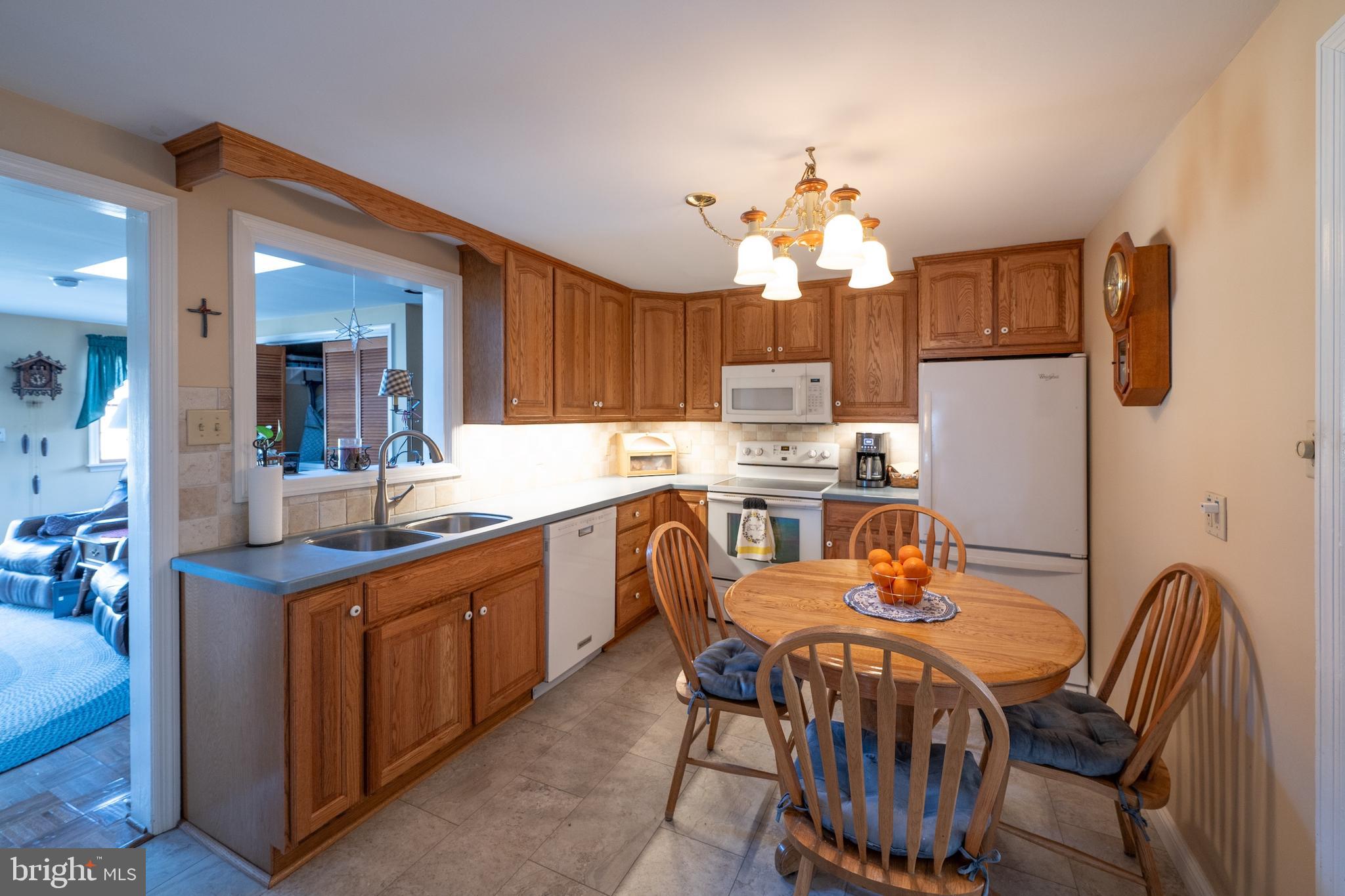 ROSEMONT ACRES - Residential