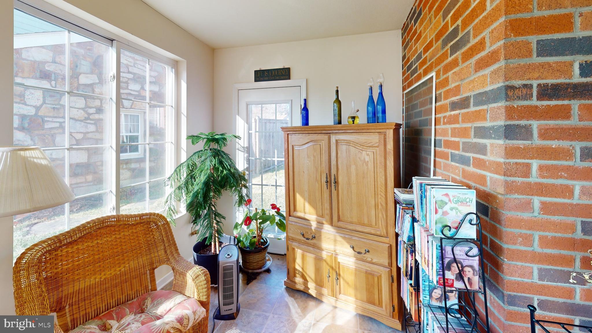 ROSEMONT ACRES - Residential