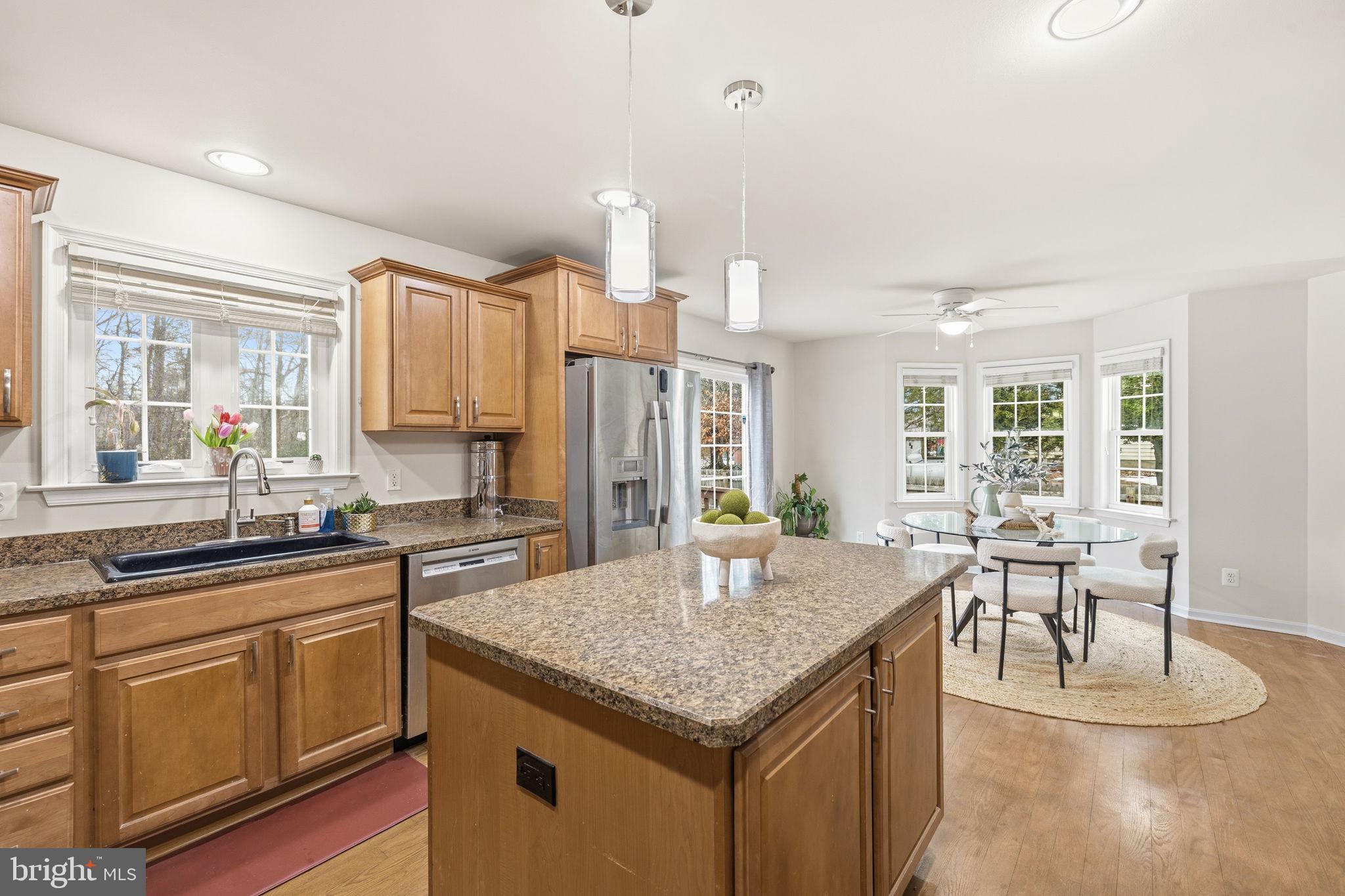 LAKE ARROWHEAD - Residential