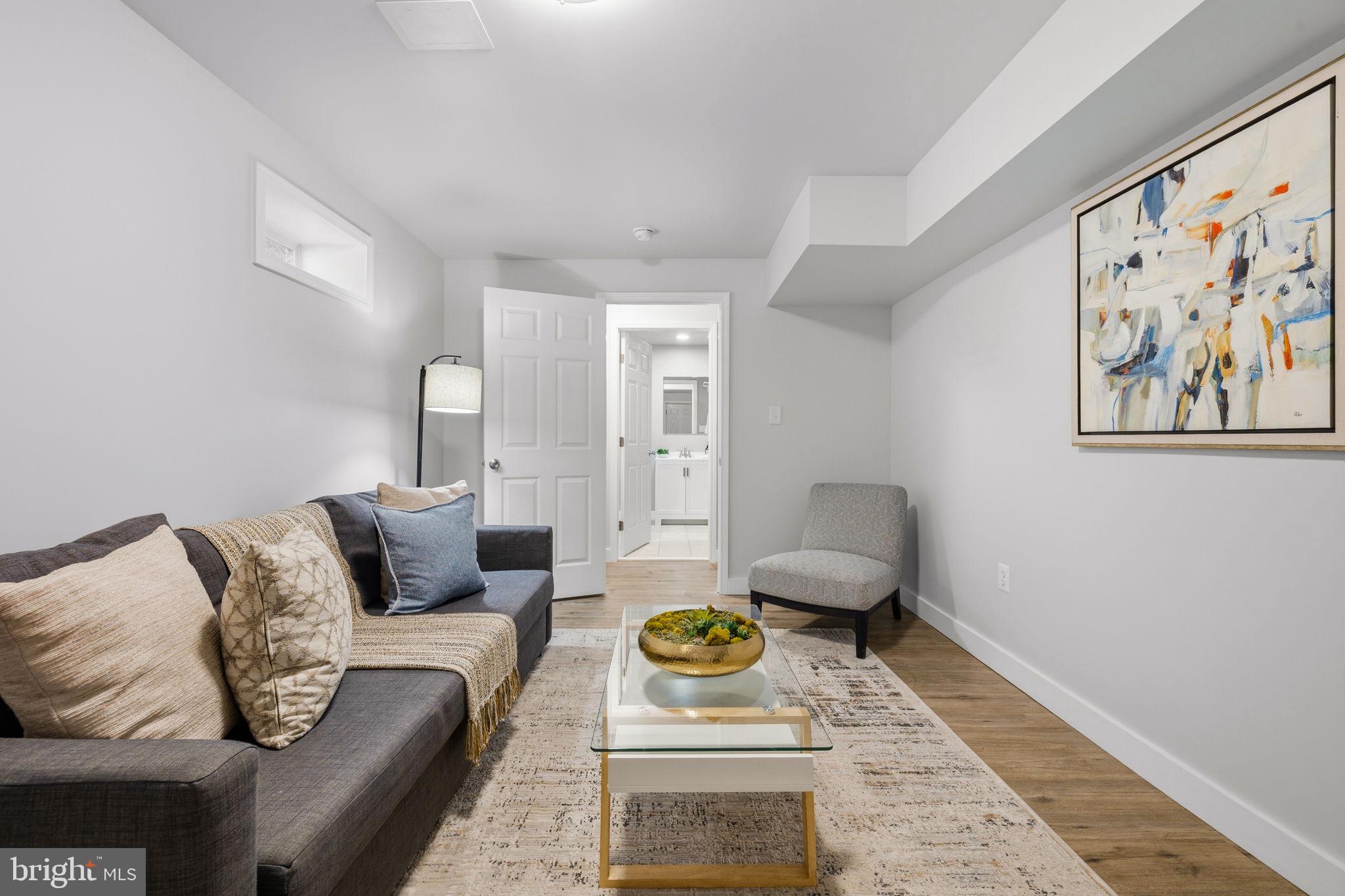 LAKE ARROWHEAD - Residential