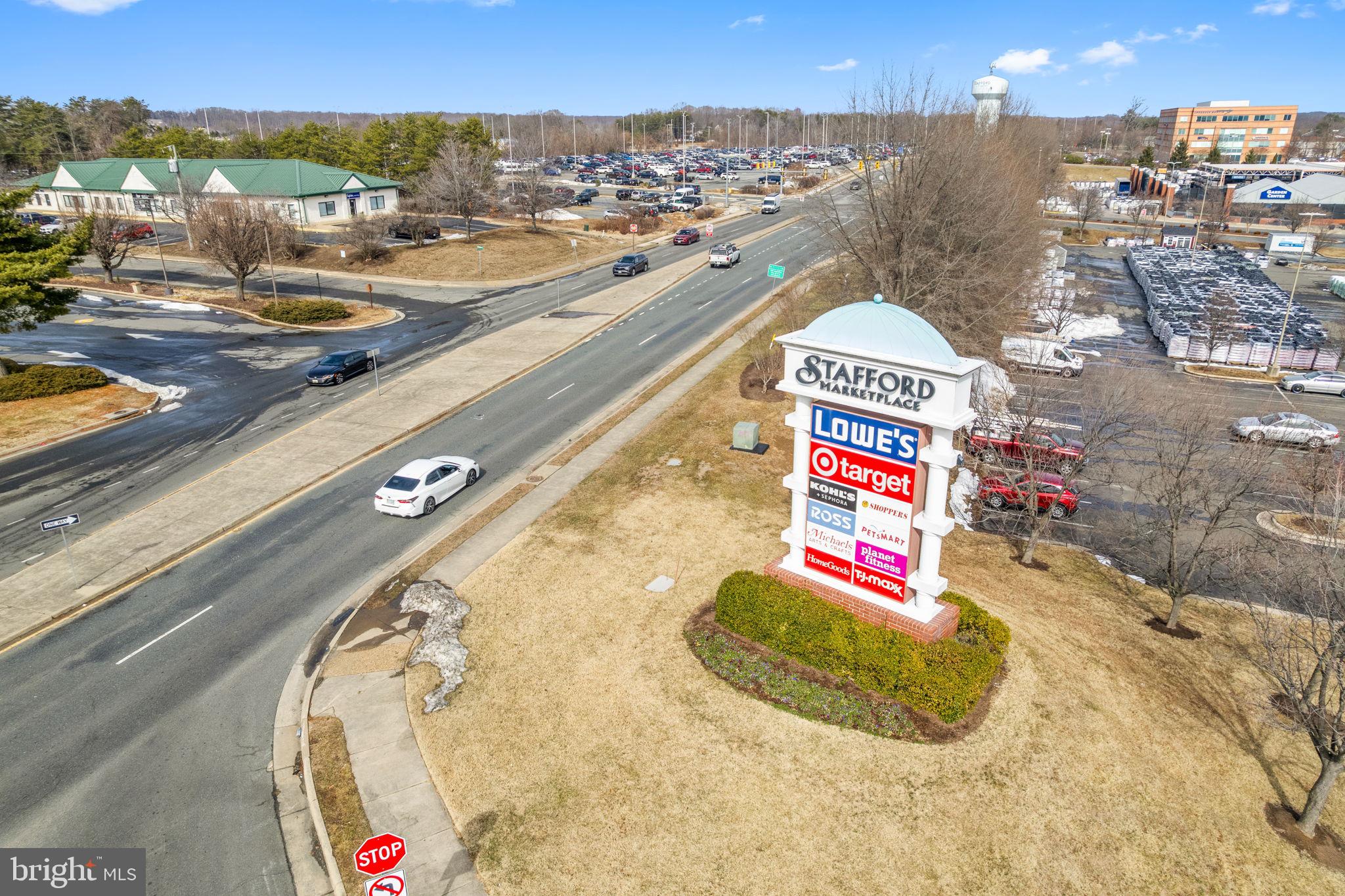 LAKE ARROWHEAD - Residential